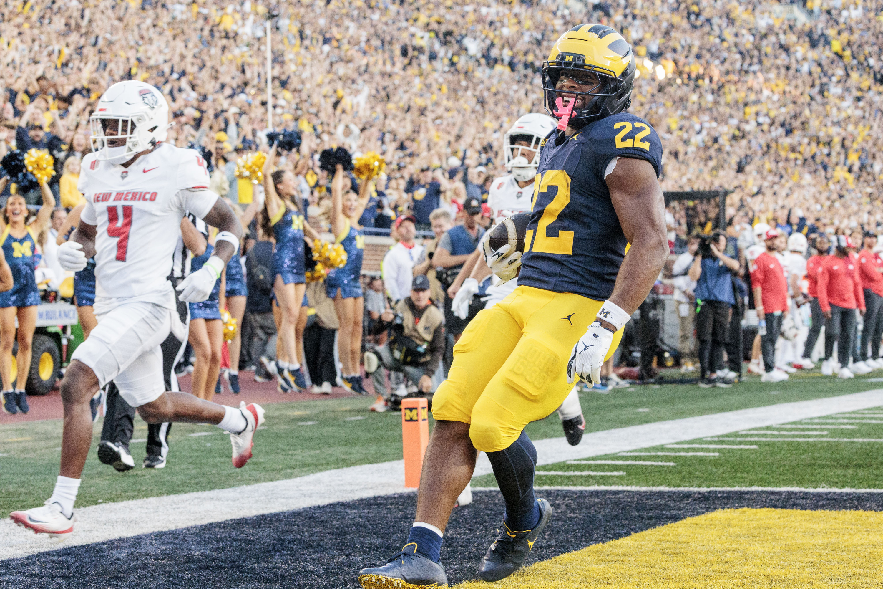 Michigan football hosts New Mexico to open 2025 season - mlive.com