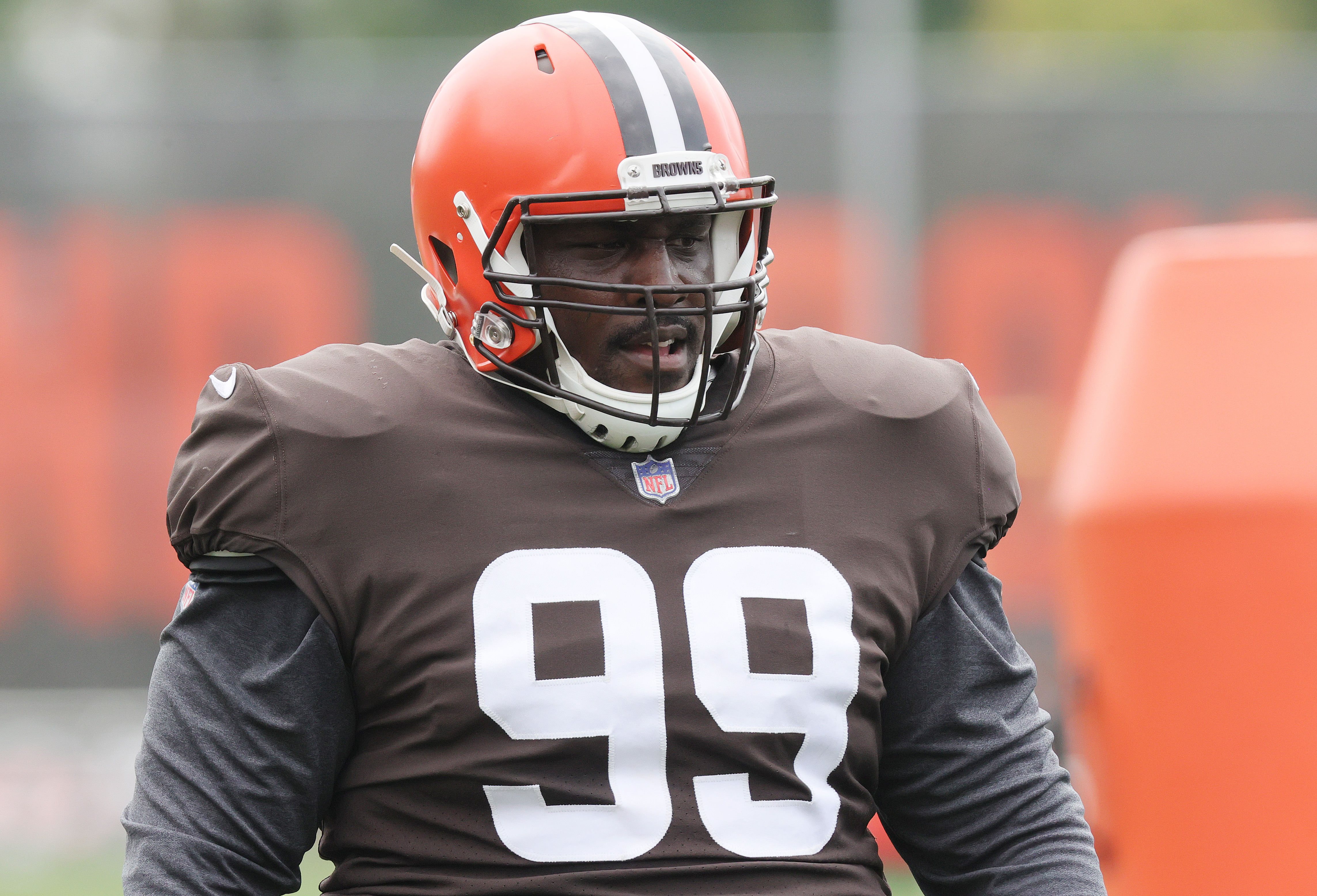 Cleveland Browns defensive tackle Andrew Billings, 2021-2022 