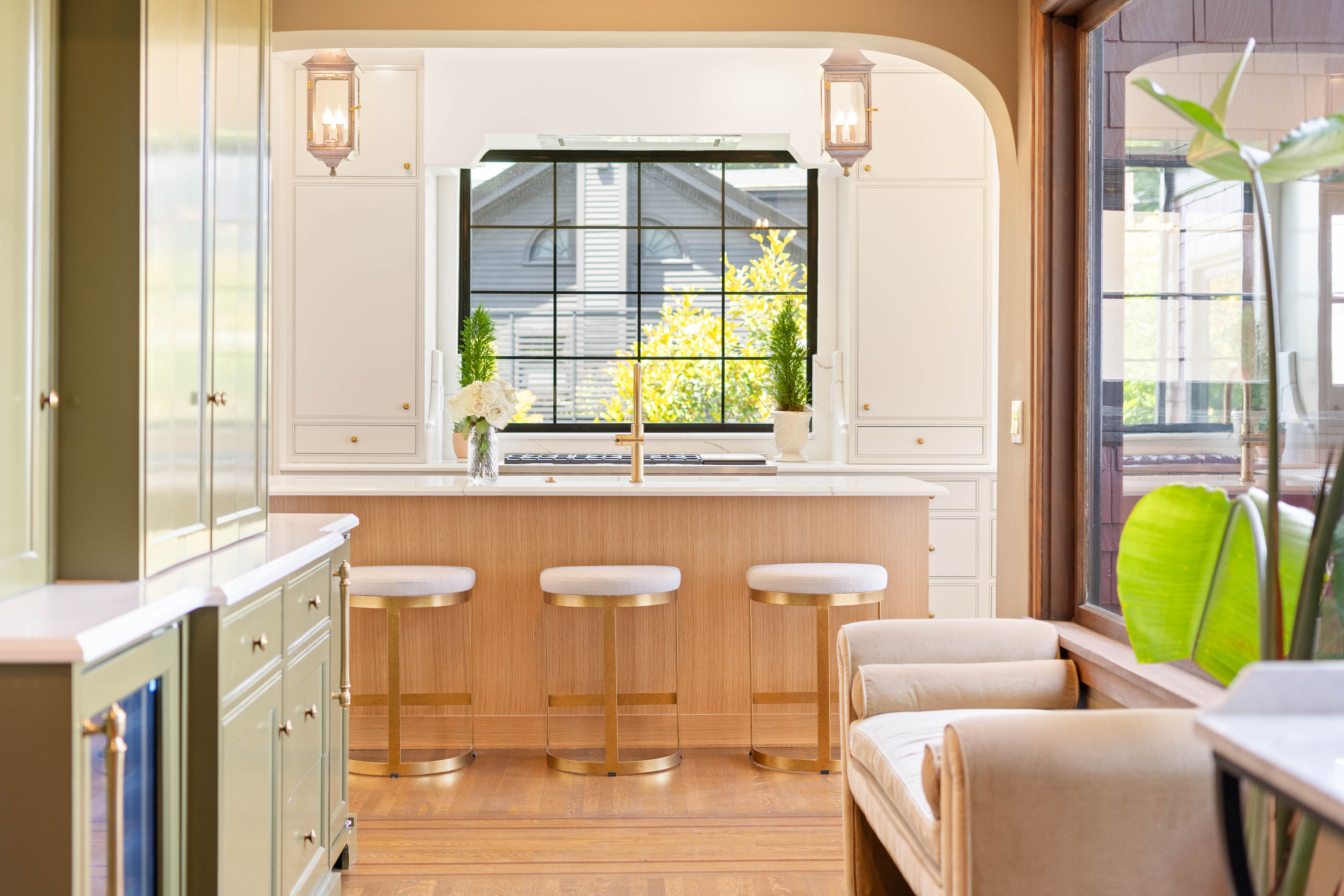 A 1907 Craftsman house at 1442 S.W. Vista Ave. in Southwest Portland is for sale by Aaron Moomaw and Lauren Moomaw of Cascade Hasson Sotheby’s International Realty. Stacks Photo Company