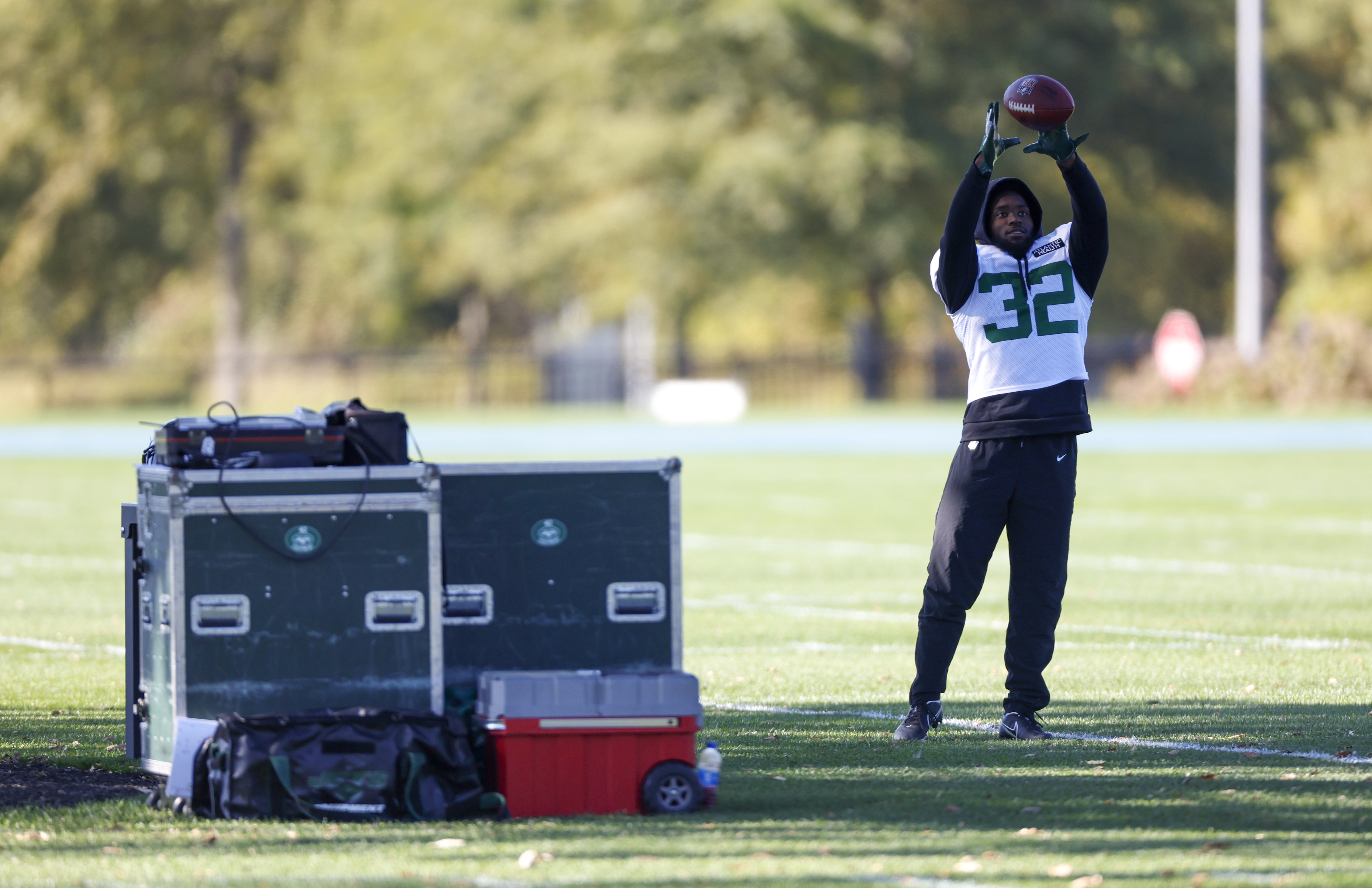 Jets' Elijah Moore vents frustration over limited role: 'I don't  understand.' Robert Saleh responds 