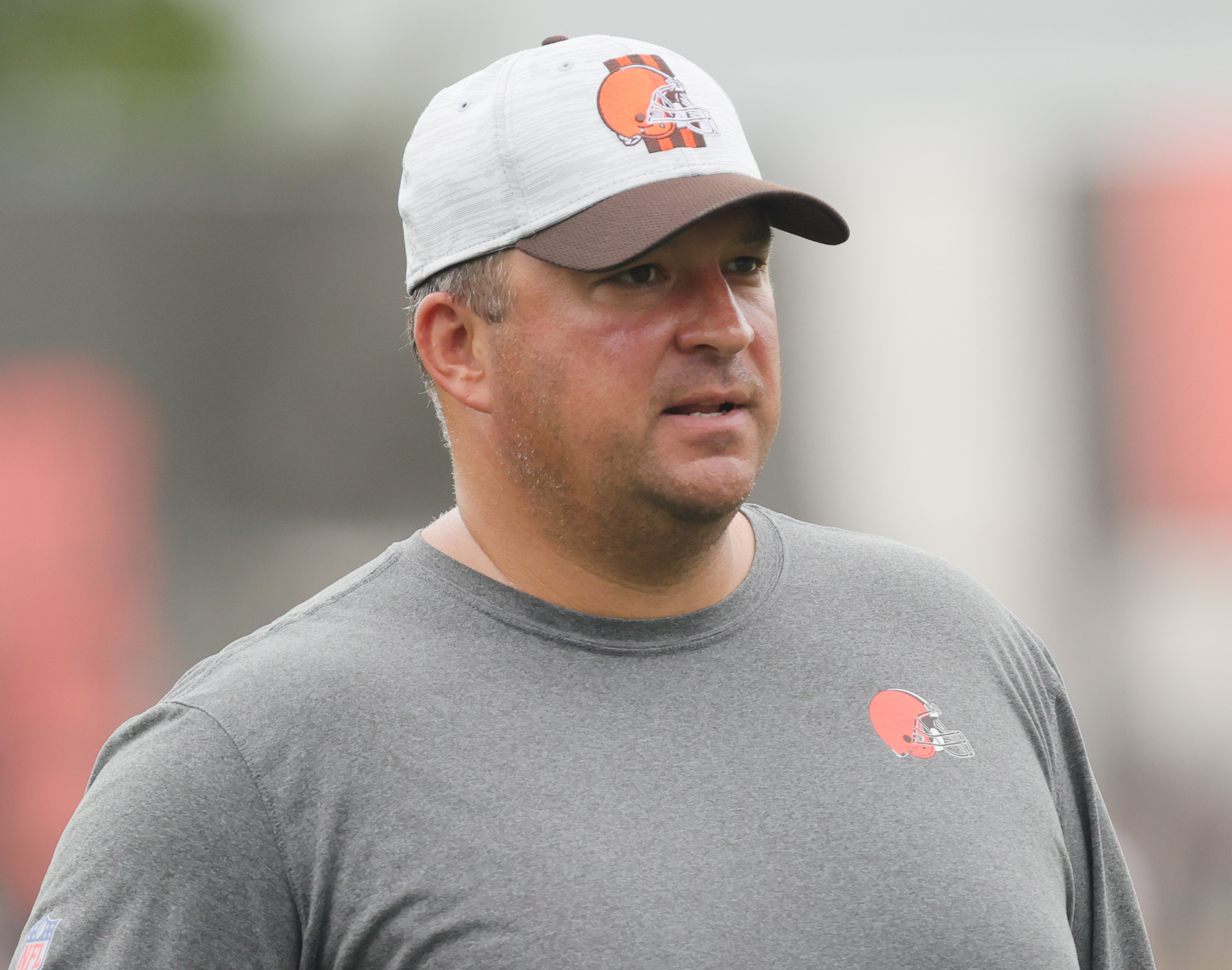 Cleveland Browns defensive line coach Chris Kiffin, 2022-2023 season ...