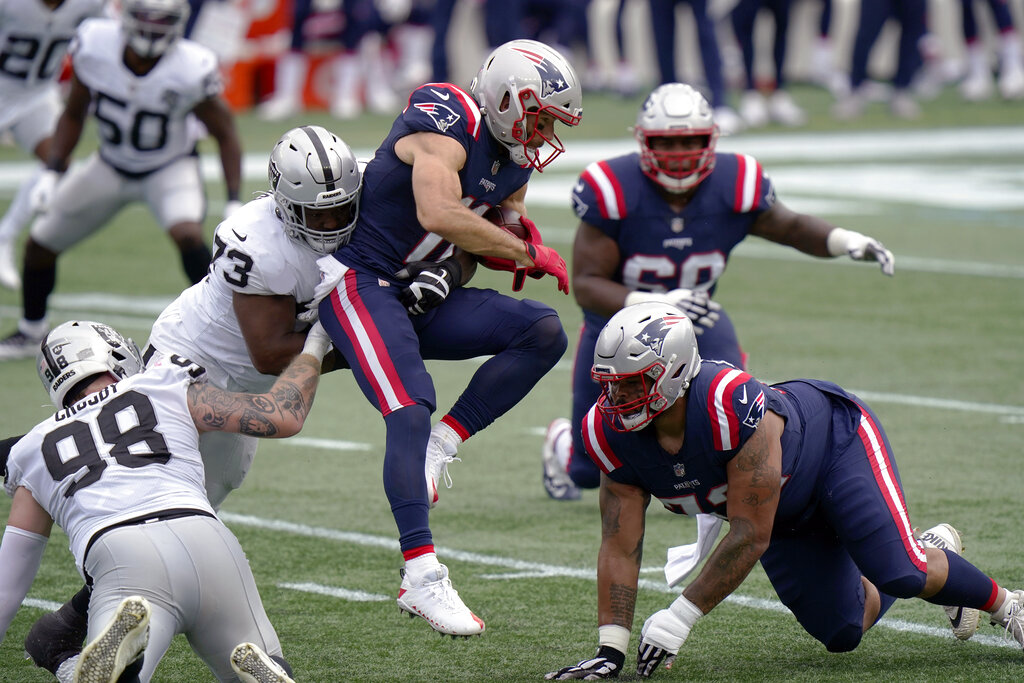 Ex-Raiders lineman Maurice Hurst follows Arden Key to 49ers