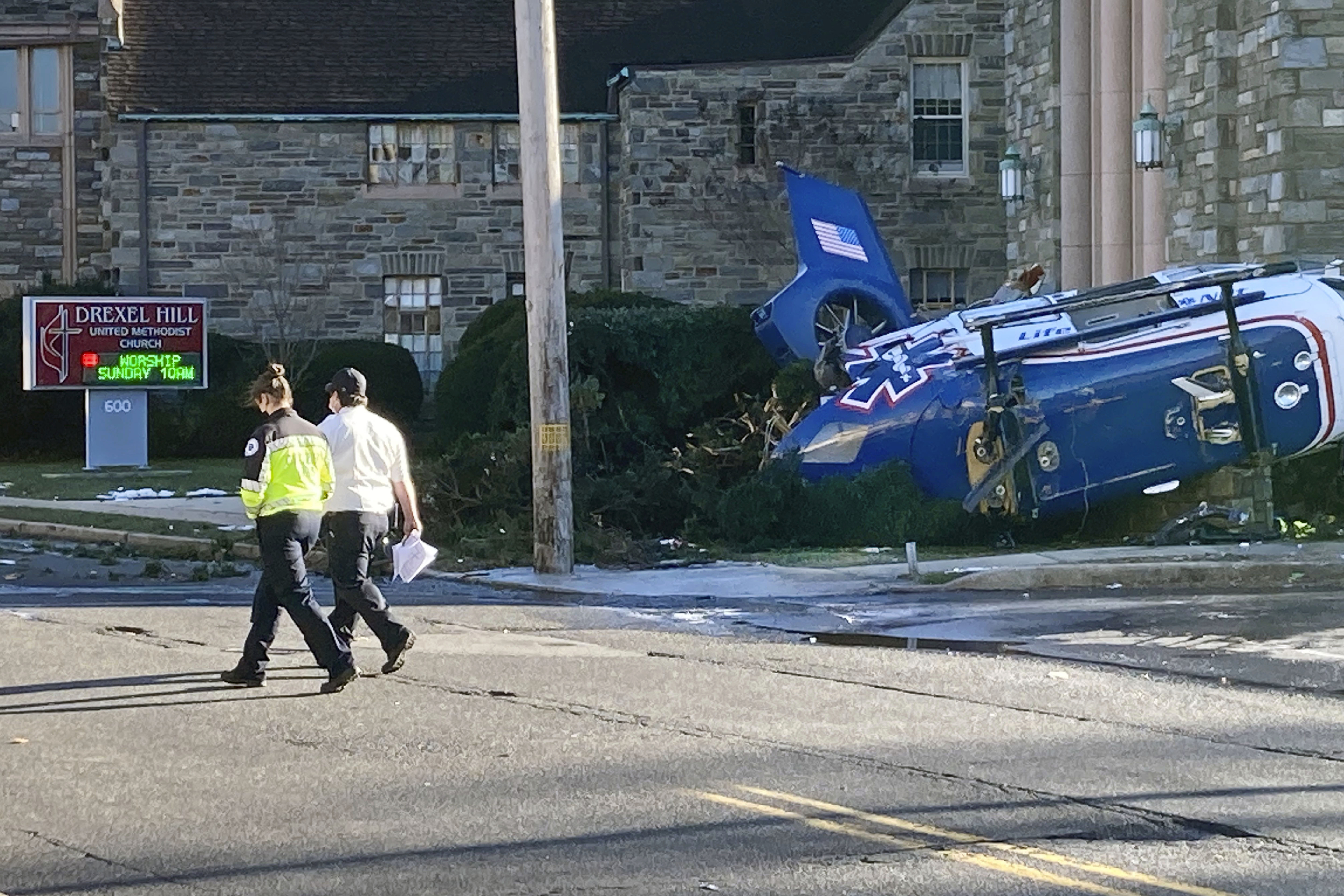 Medical helicopter crash in Drexel Hill - pennlive.com