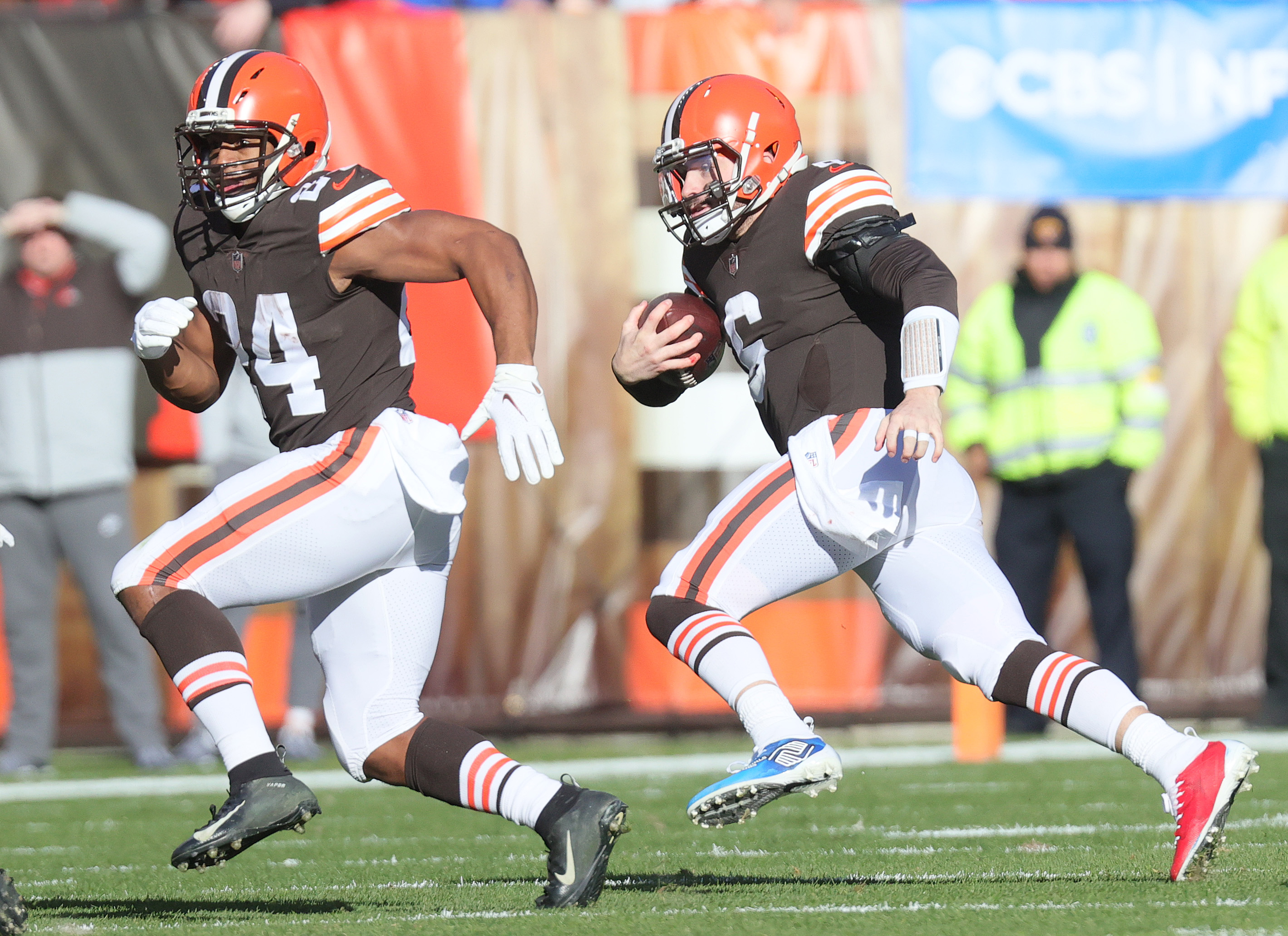 Browns place James Hudson III on COVID list, activate Takk McKinley