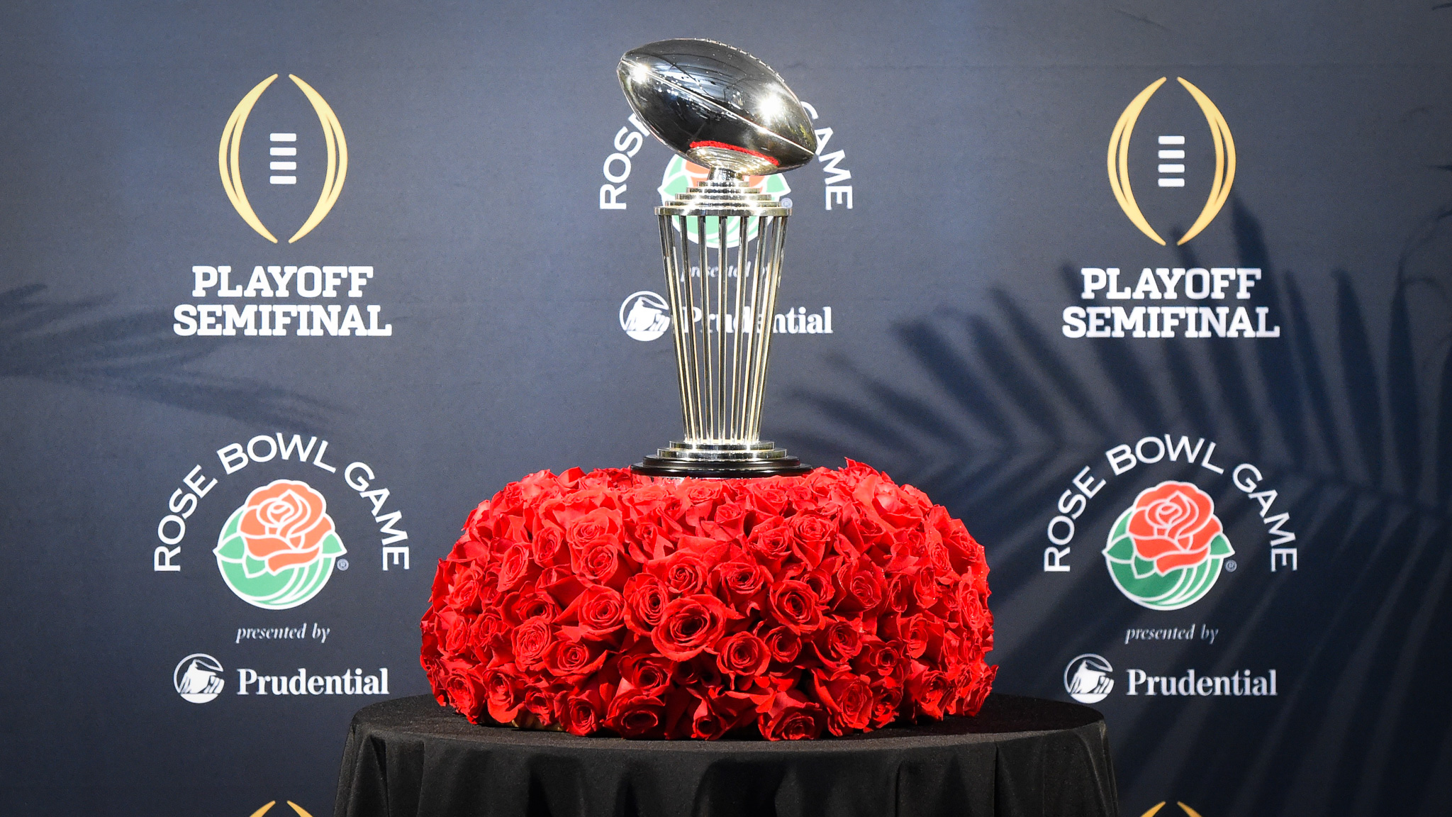 No. 1 Michigan and No. 4 Alabama to play in the College Football Playoff  Semifinal at the Rose Bowl Game presented by Prudential - Tournament of  Roses - Rose Bowl Game