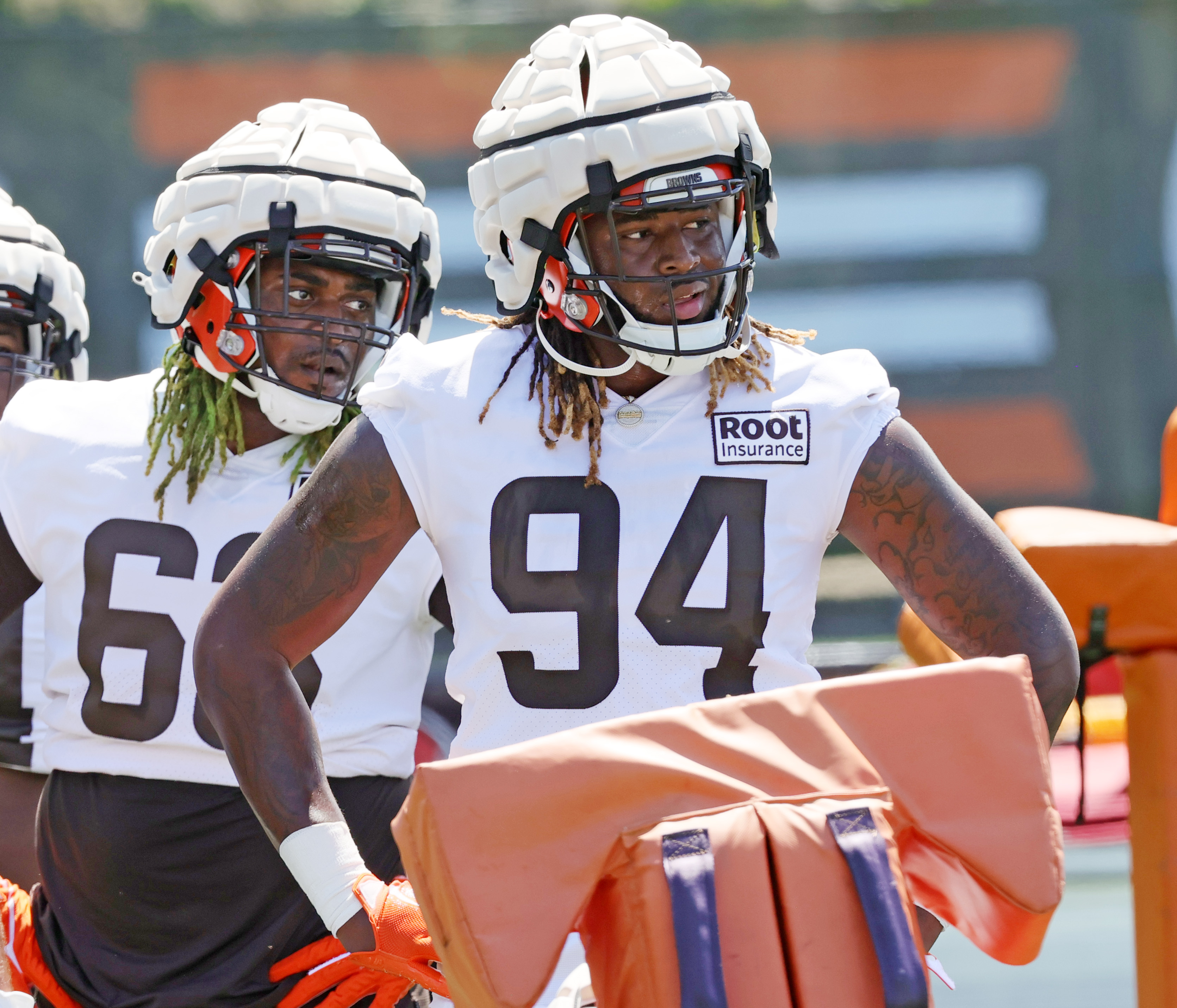 Cleveland Browns' Alex Wright runs drills at the NFL football