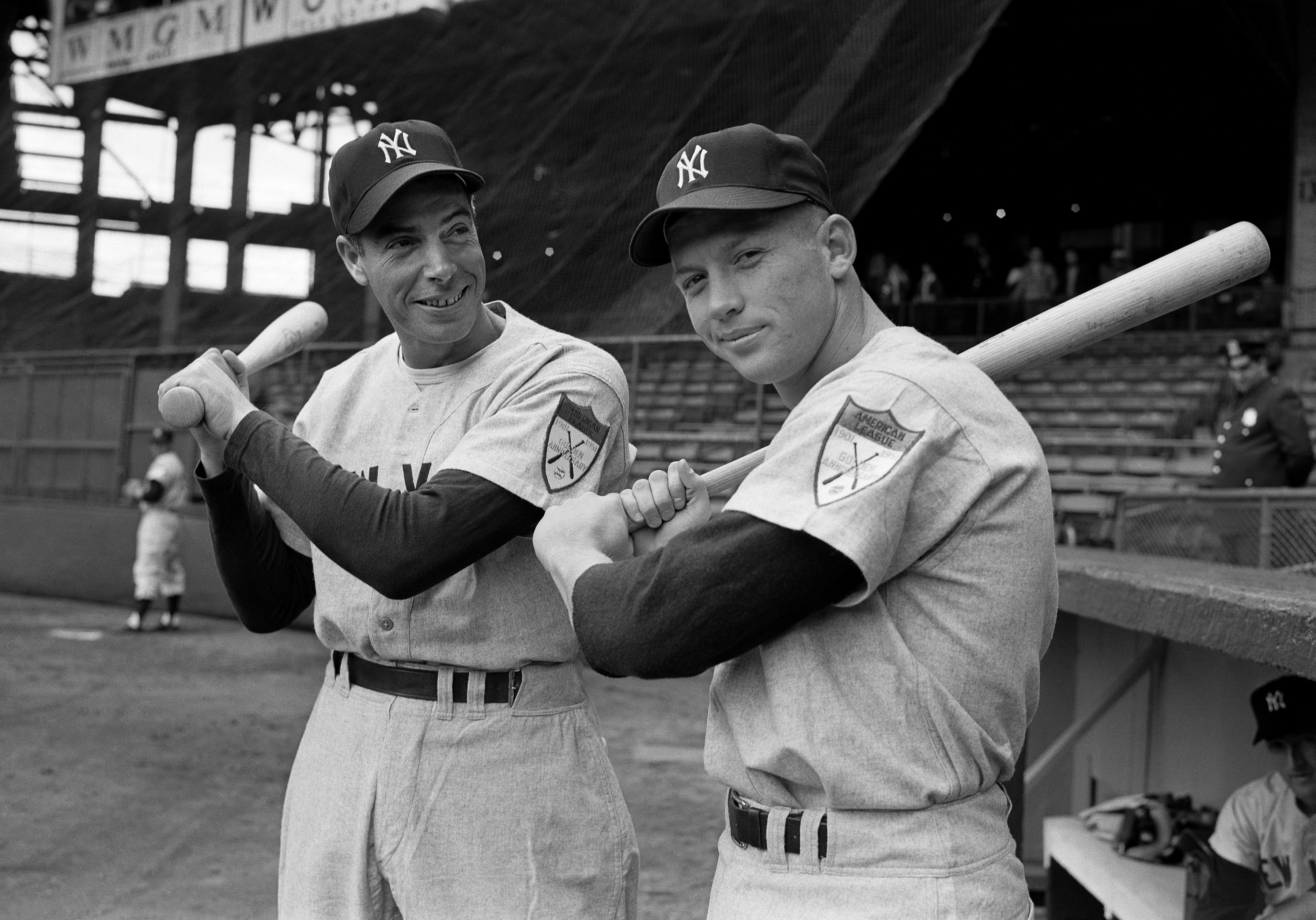 Best Yankees center fielder: Joe DiMaggio or Mickey Mantle? There's no  wrong answer 