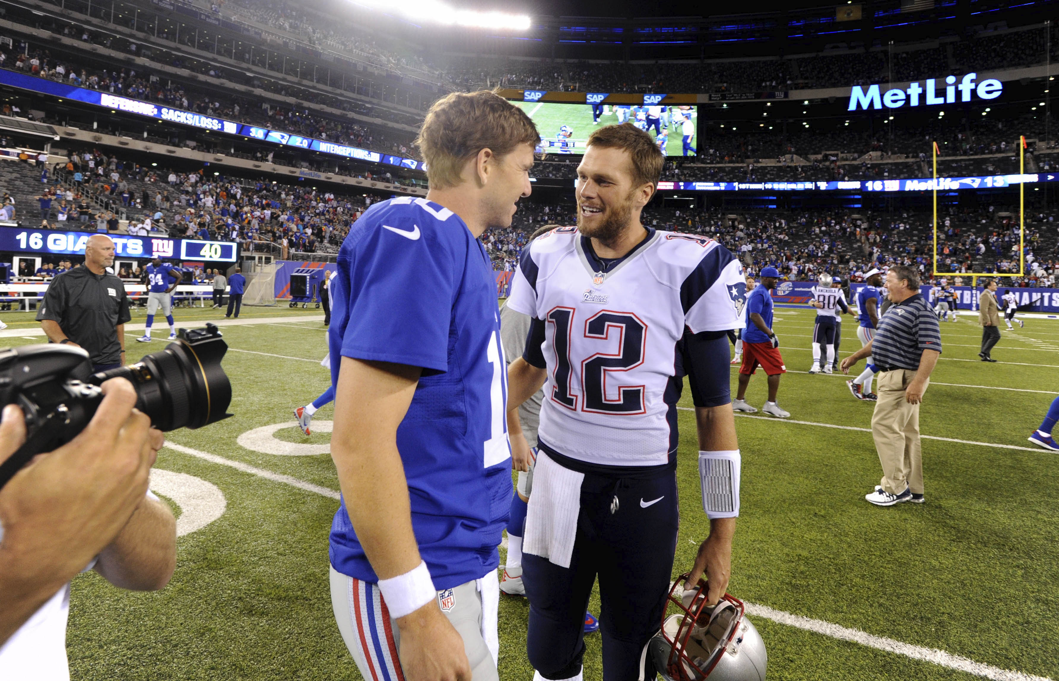 Tom Brady cracks Super Bowl joke about Eli Manning joining Twitter 