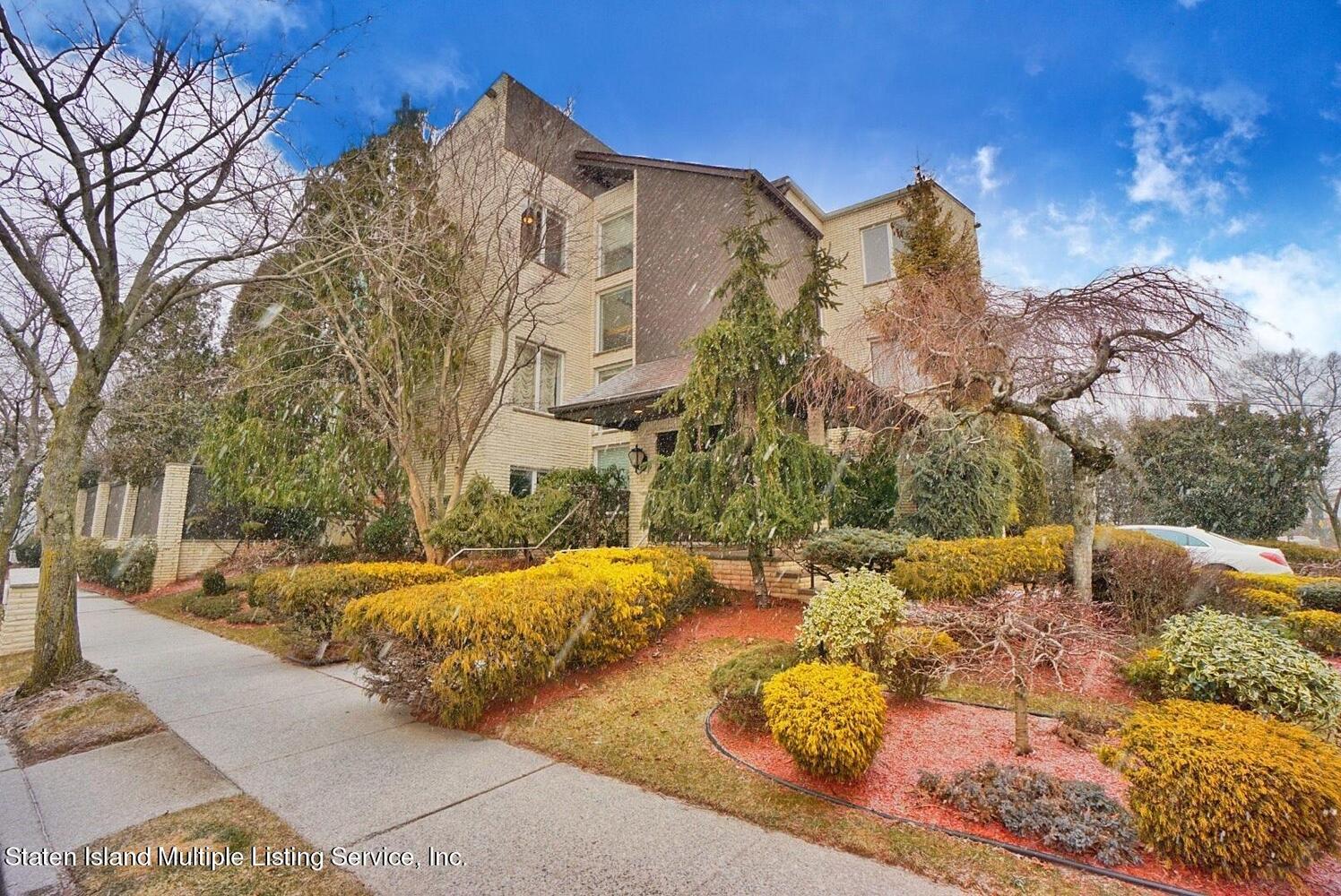 Staten Island Home of the Week Custom allbrick contemporary, Annadale