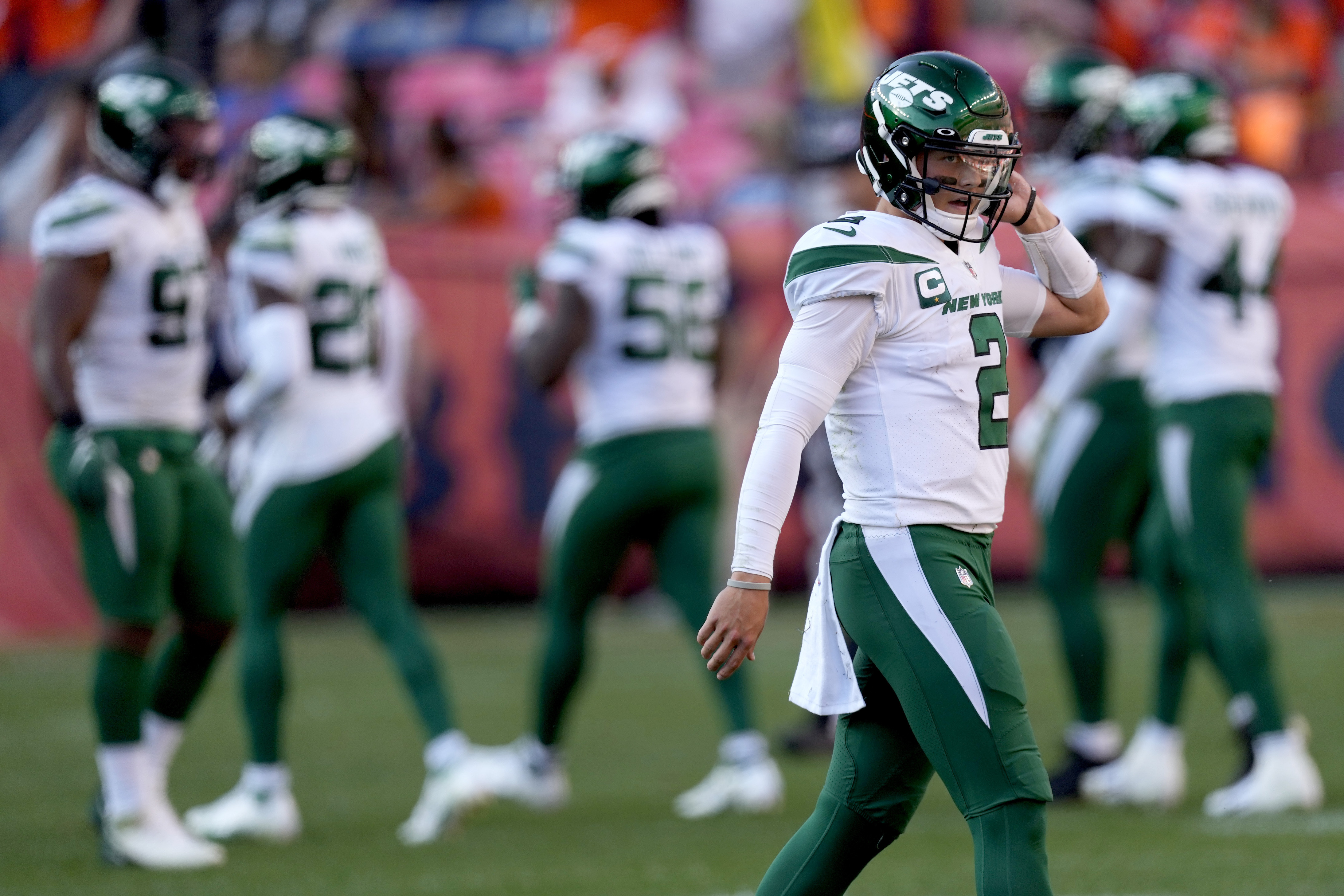 New York Jets' Zach Wilson, on record pace for sacks, must avoid