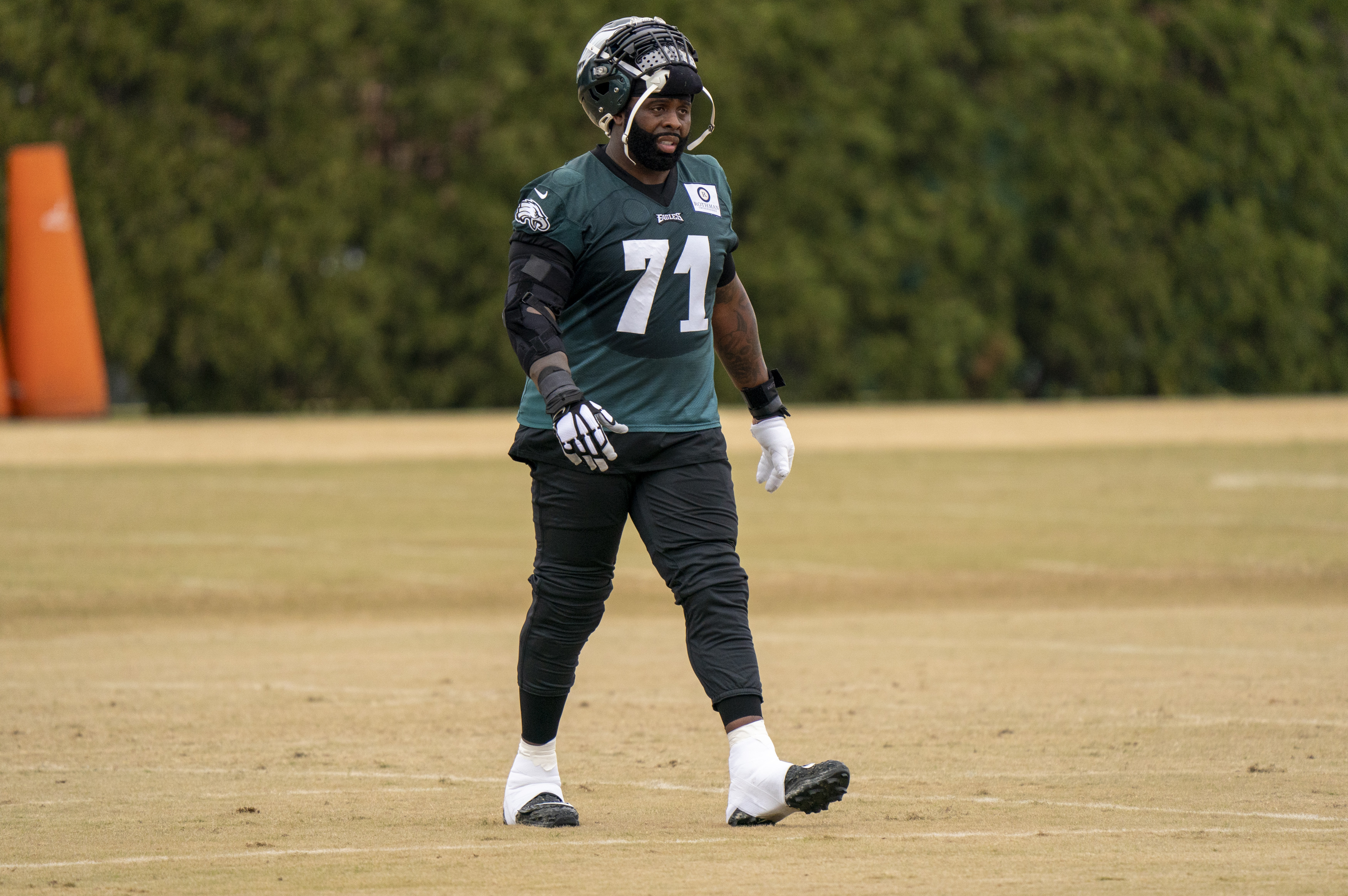 Cowboys sideline exclusive: Jason Peters makes immediate impact on O-line