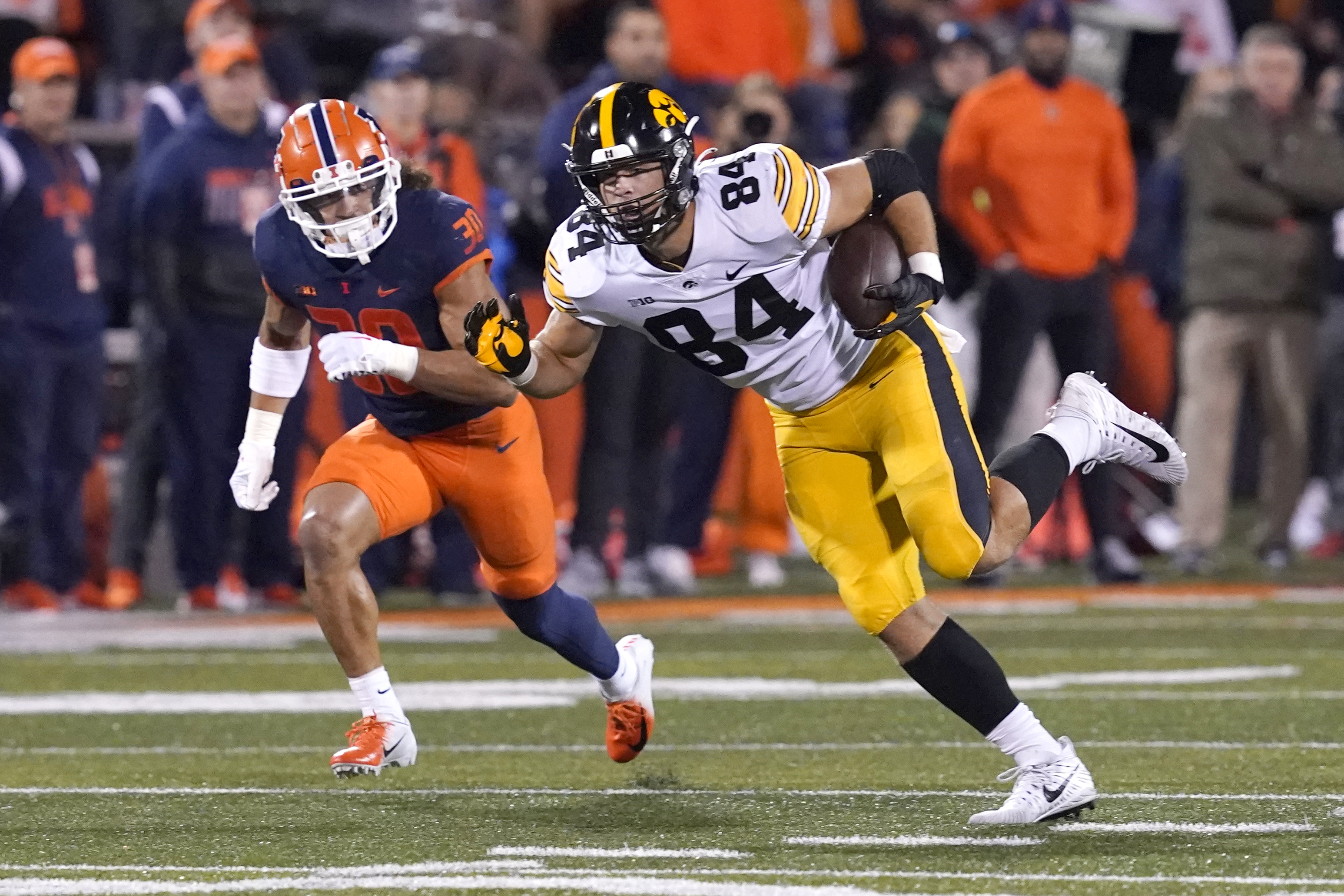 Detroit Lions select Iowa TE Sam LaPorta with No. 34 pick in