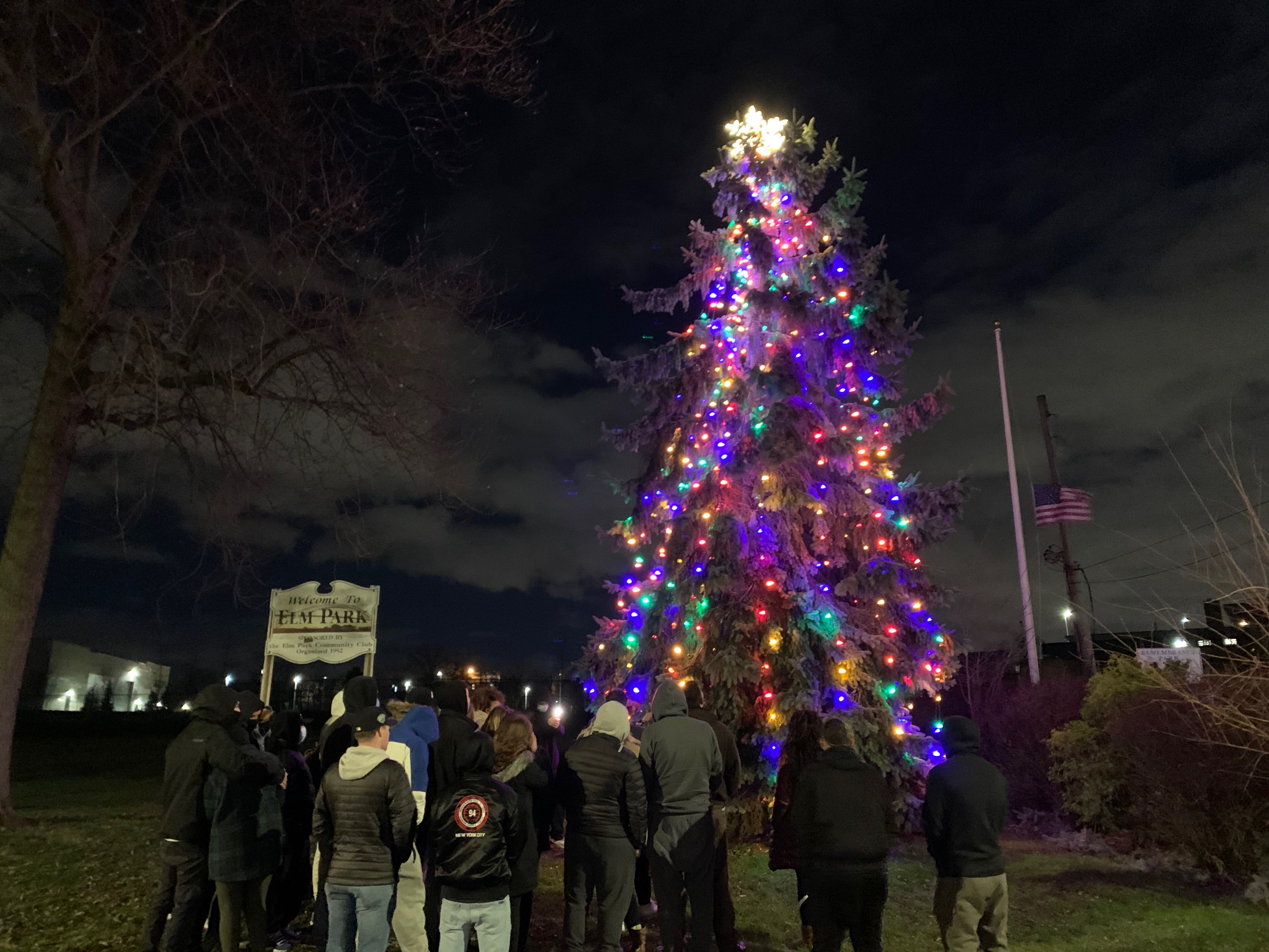 Market Street Accepting Nominations for 2022 Tree Lighting