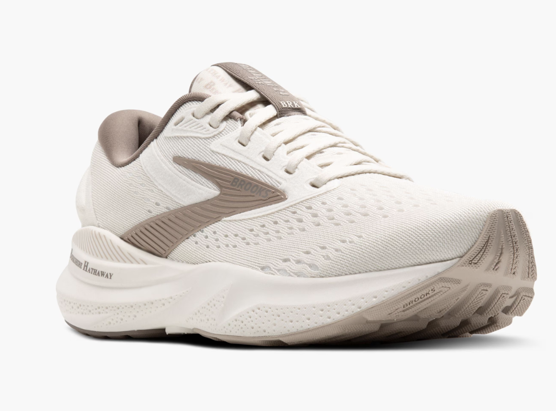 ALEXIASTAM 新品 Driftwood✖️Coconut Brooks dropped a fresh limited edition Adrenaline GTS 24 color and