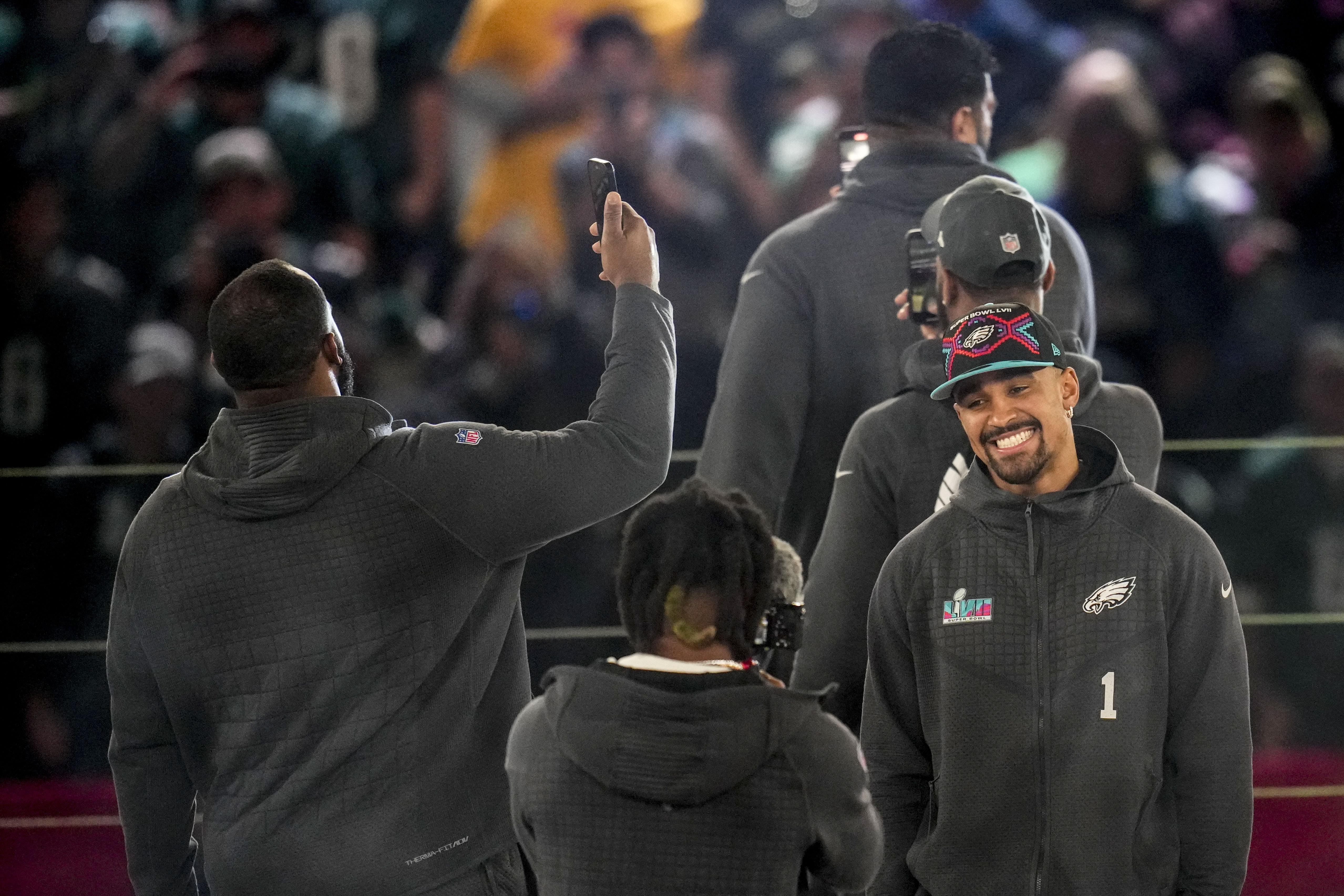 What Eagles' rookies Jordan Davis, Nakobe Dean learned in 13-month run from  National Championship to Super Bowl 