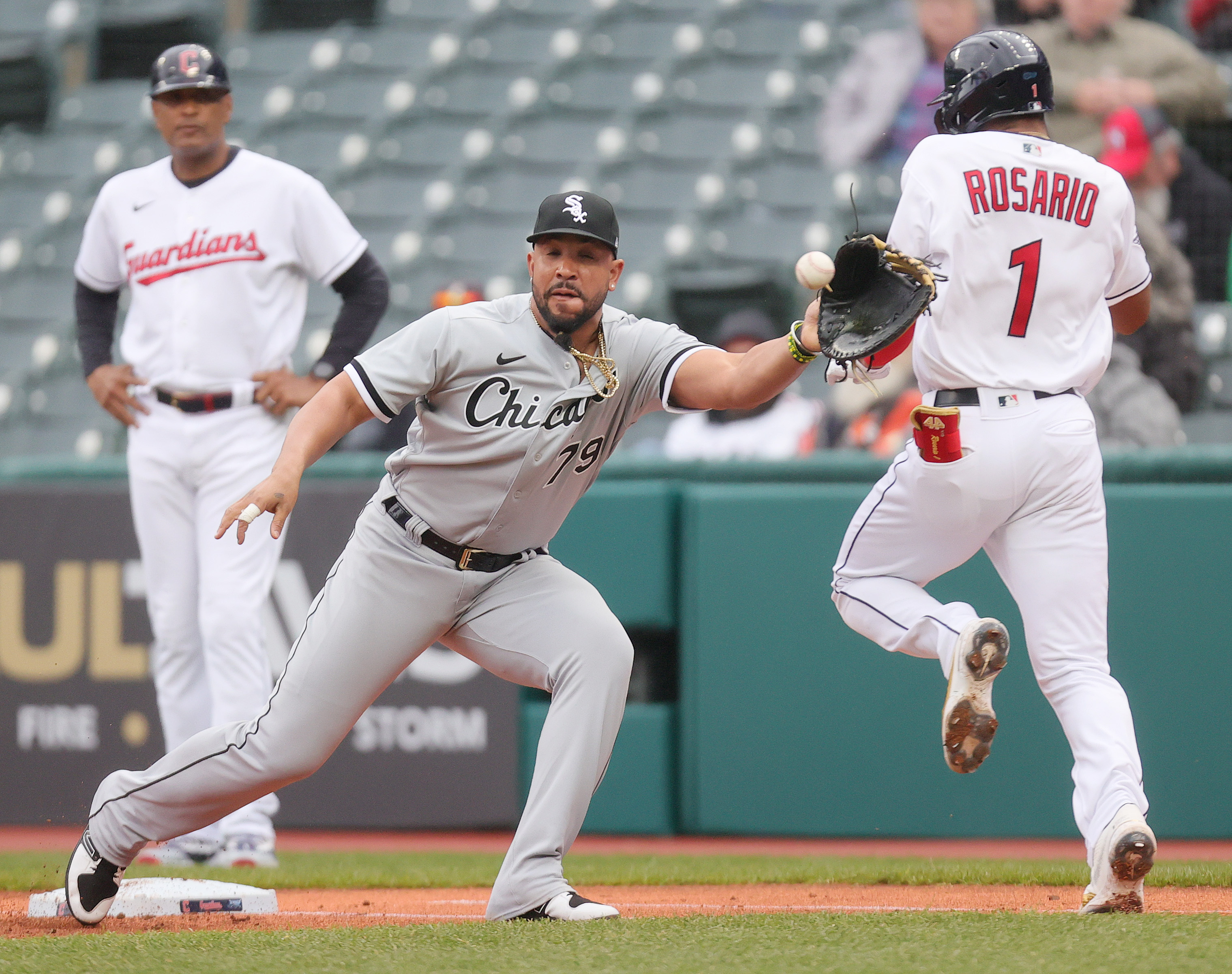 Cleveland, USA. 21st Apr, 2022. Chicago White Sox's Leury Garcia