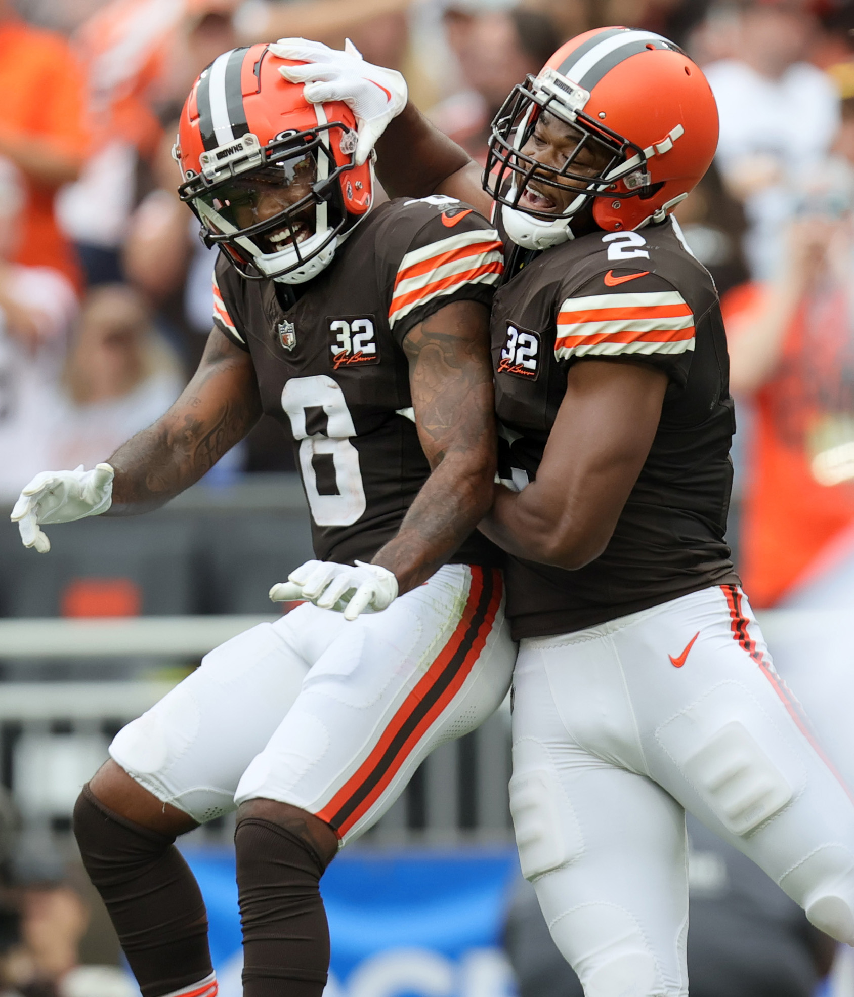 Browns defense dominates against Titans, keeps them off 'I-71′: Ashley  Bastock 