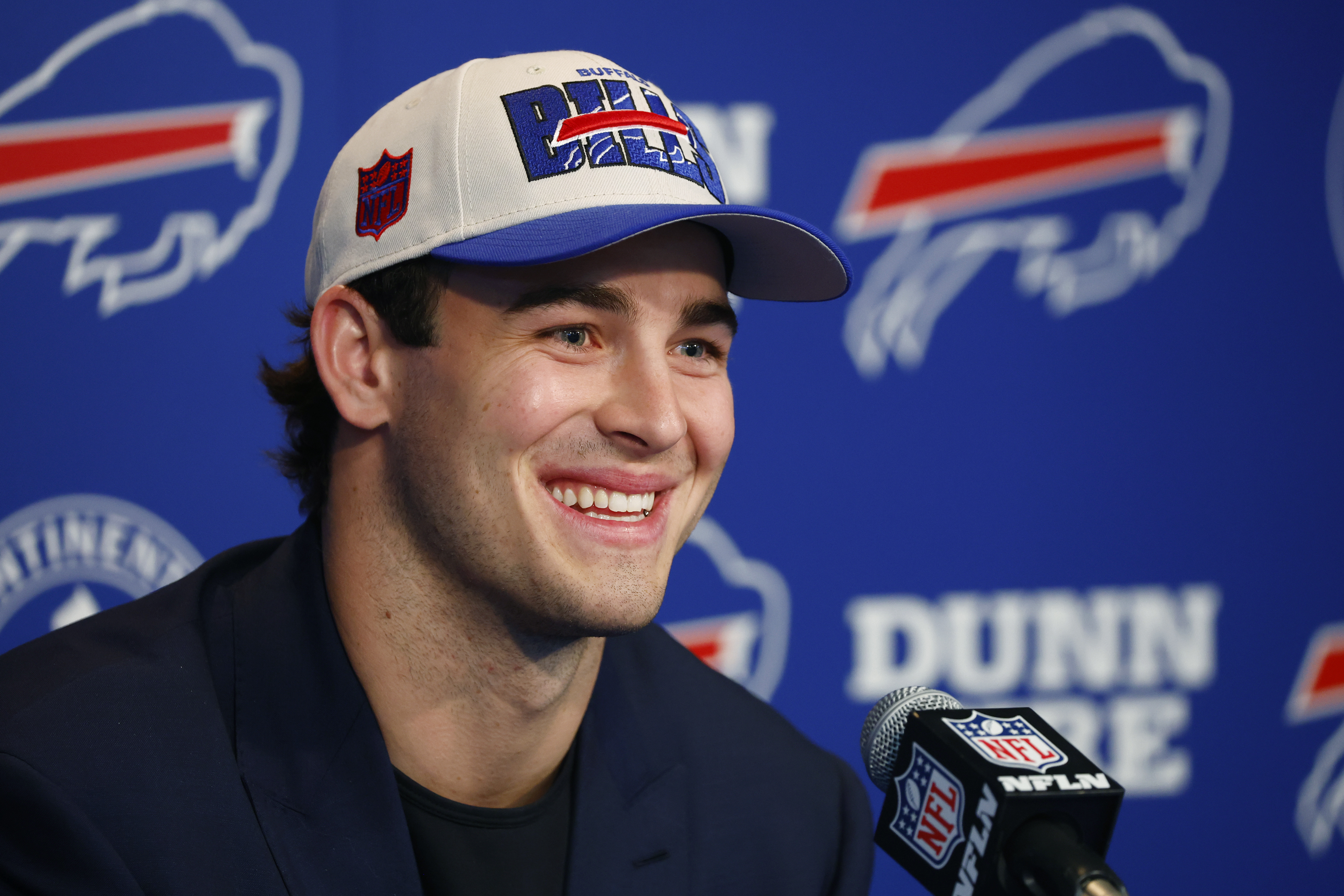 Here's the story behind the Dalton Kincaid Buffalo Bills draft hat fiasco 