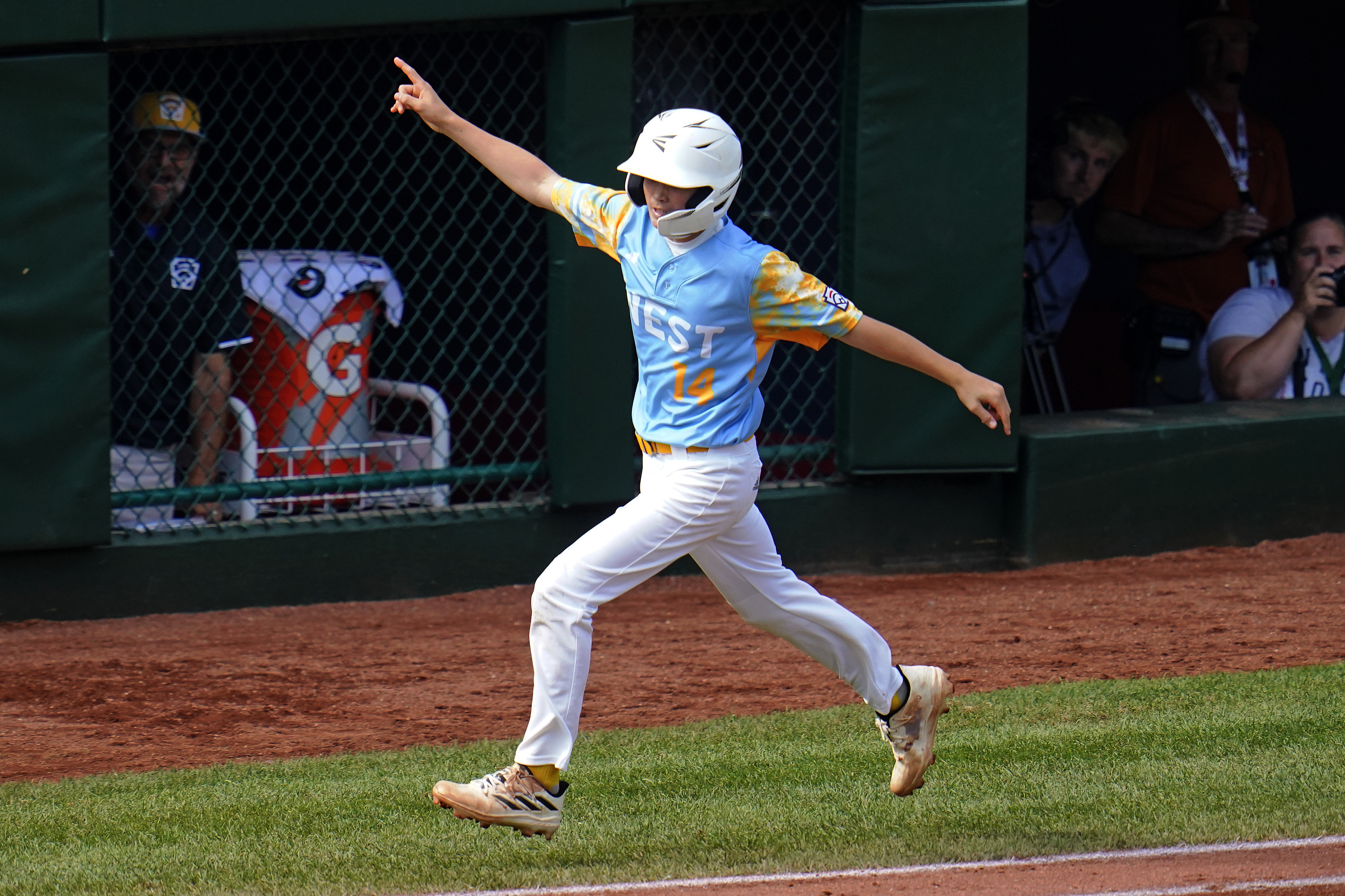 Little League World Series: Curacao and California to square off in the  final