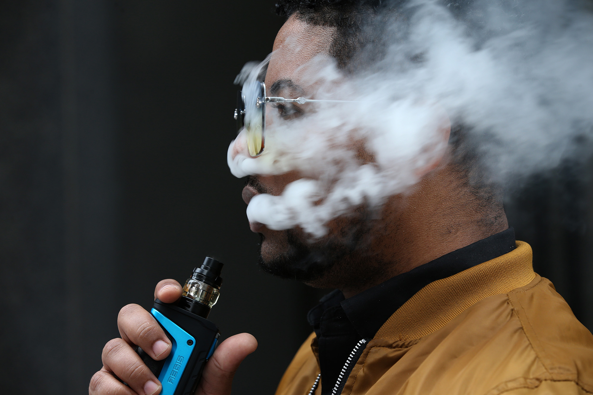 elf bar vape uk Oregon Parent Laws To Vape Pens main image 0