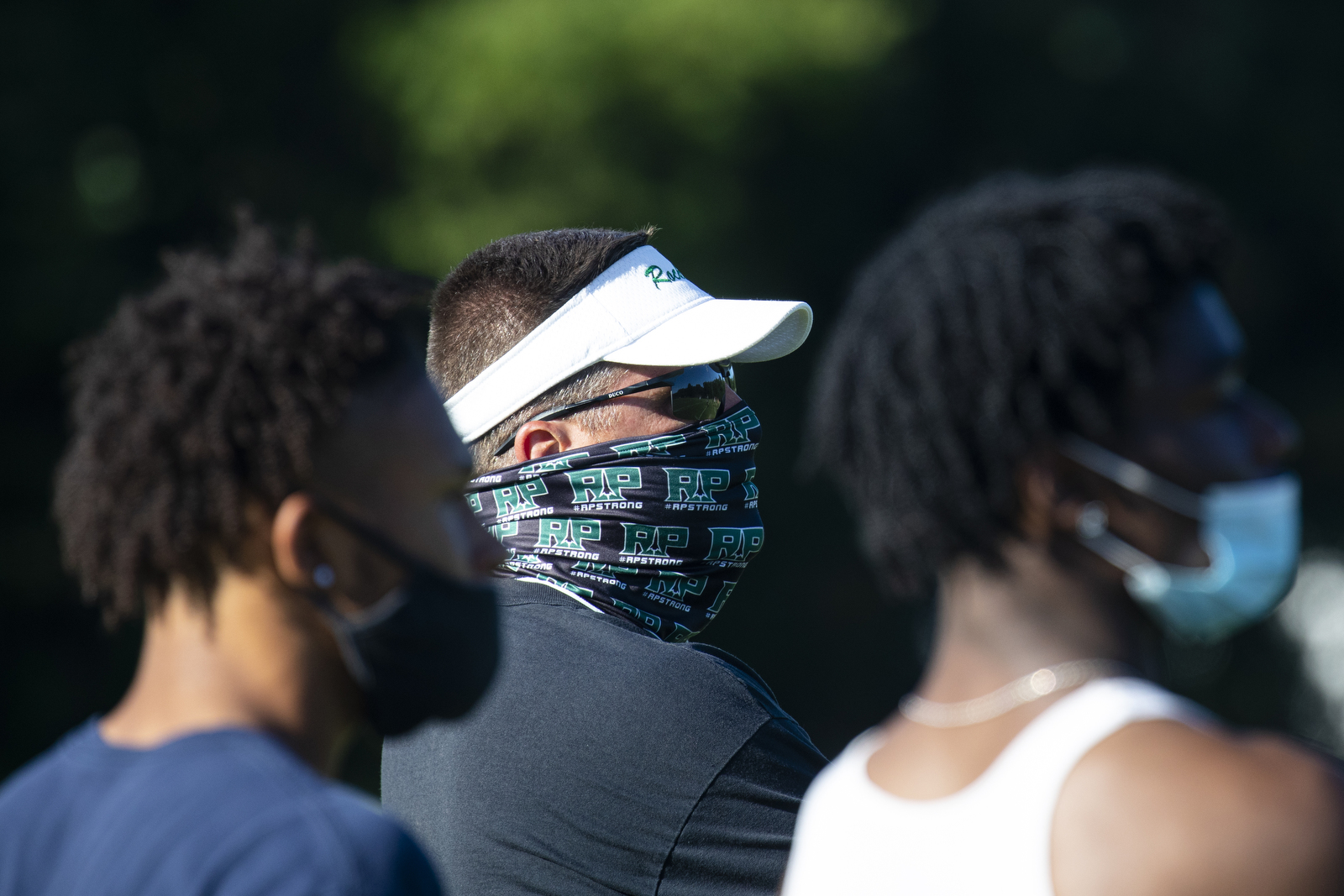 Reeths-Puffer football sports face masks during 2020 practice - mlive.com