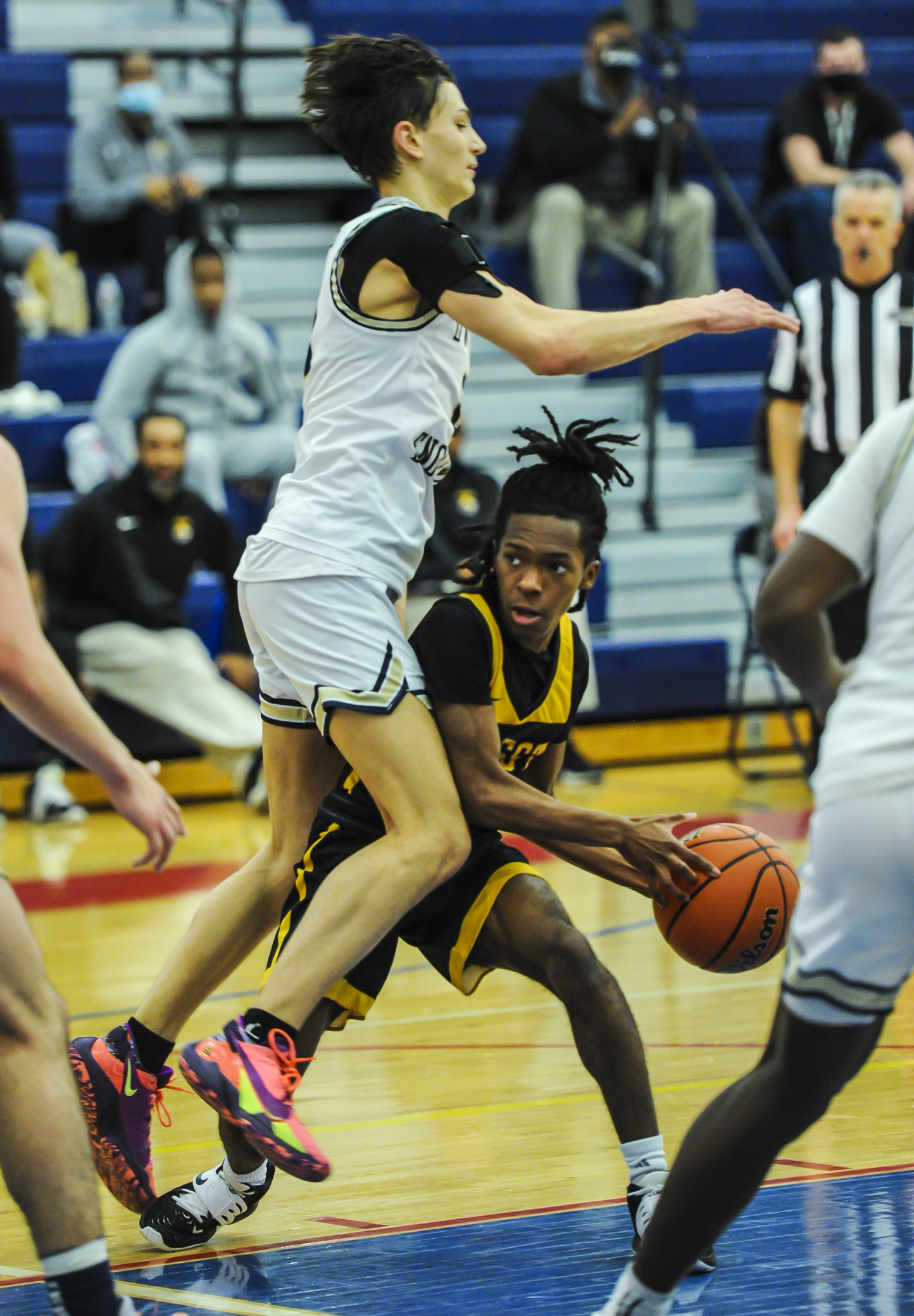 Dwight-Englewood vs. Paterson Charter Boys Basketball - nj.com