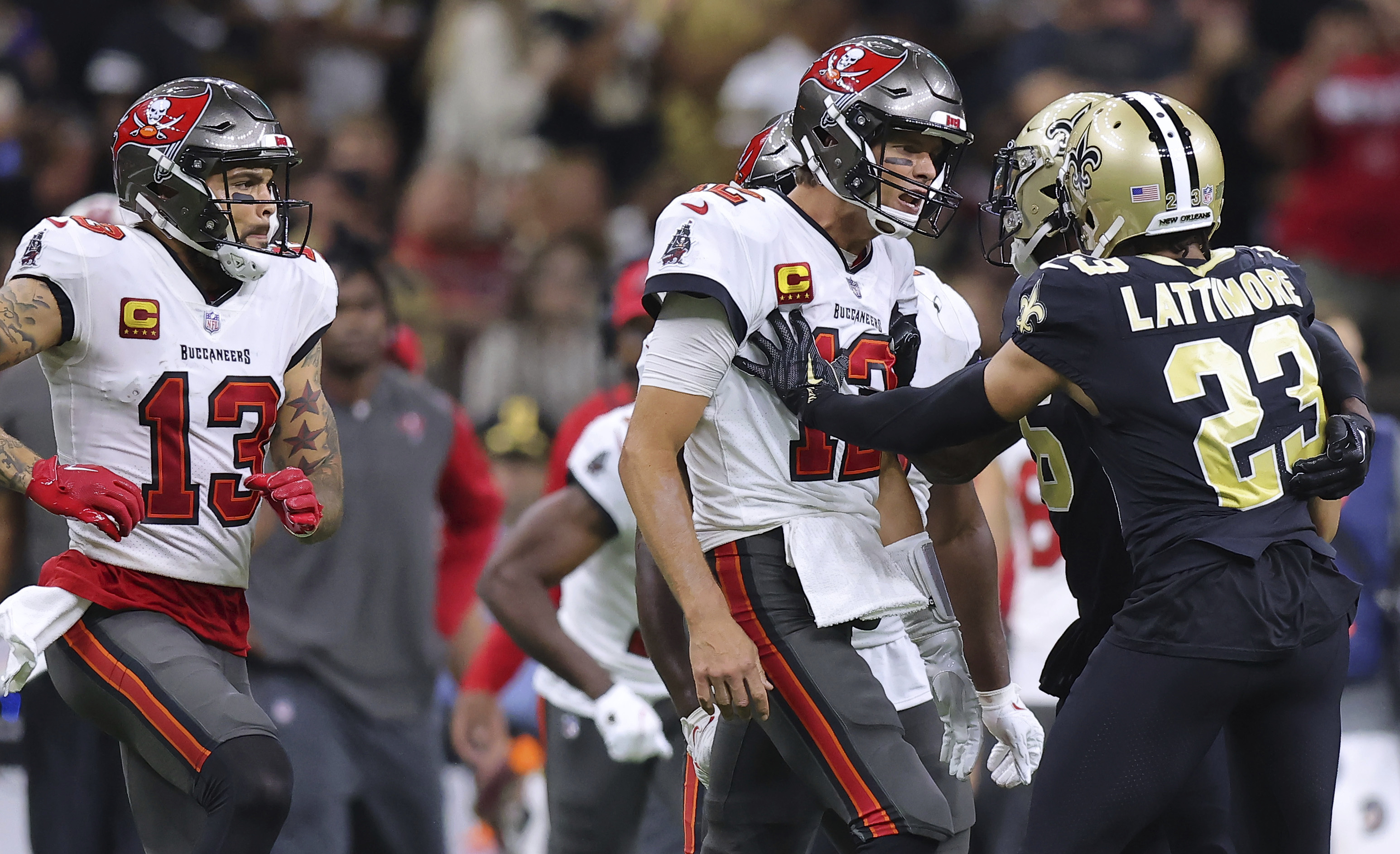 Buccaneers WR Mike Evans, Saints CB Marshon Lattimore ejected for role in  fight