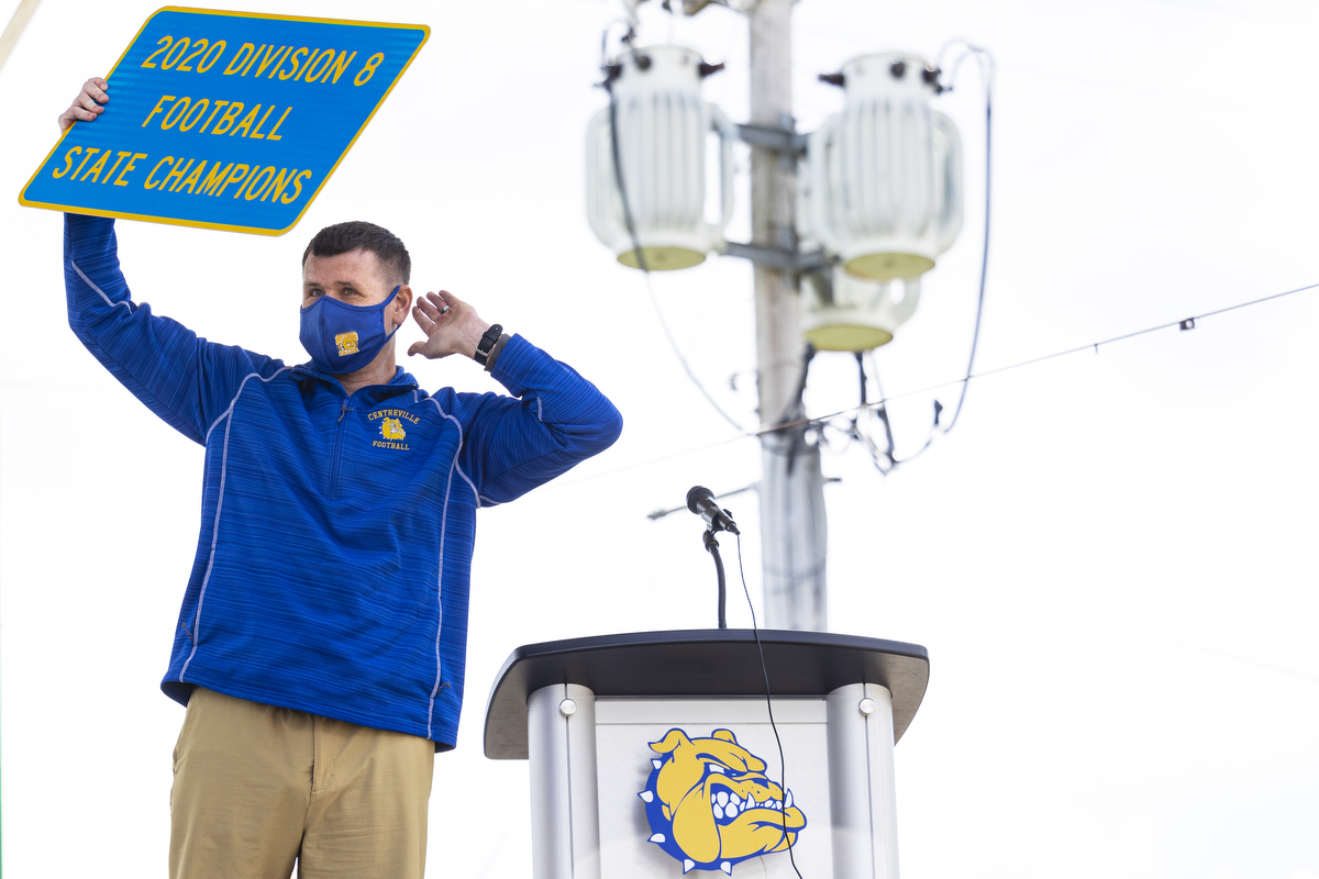 Centreville football celebrates D8 state championship with ring