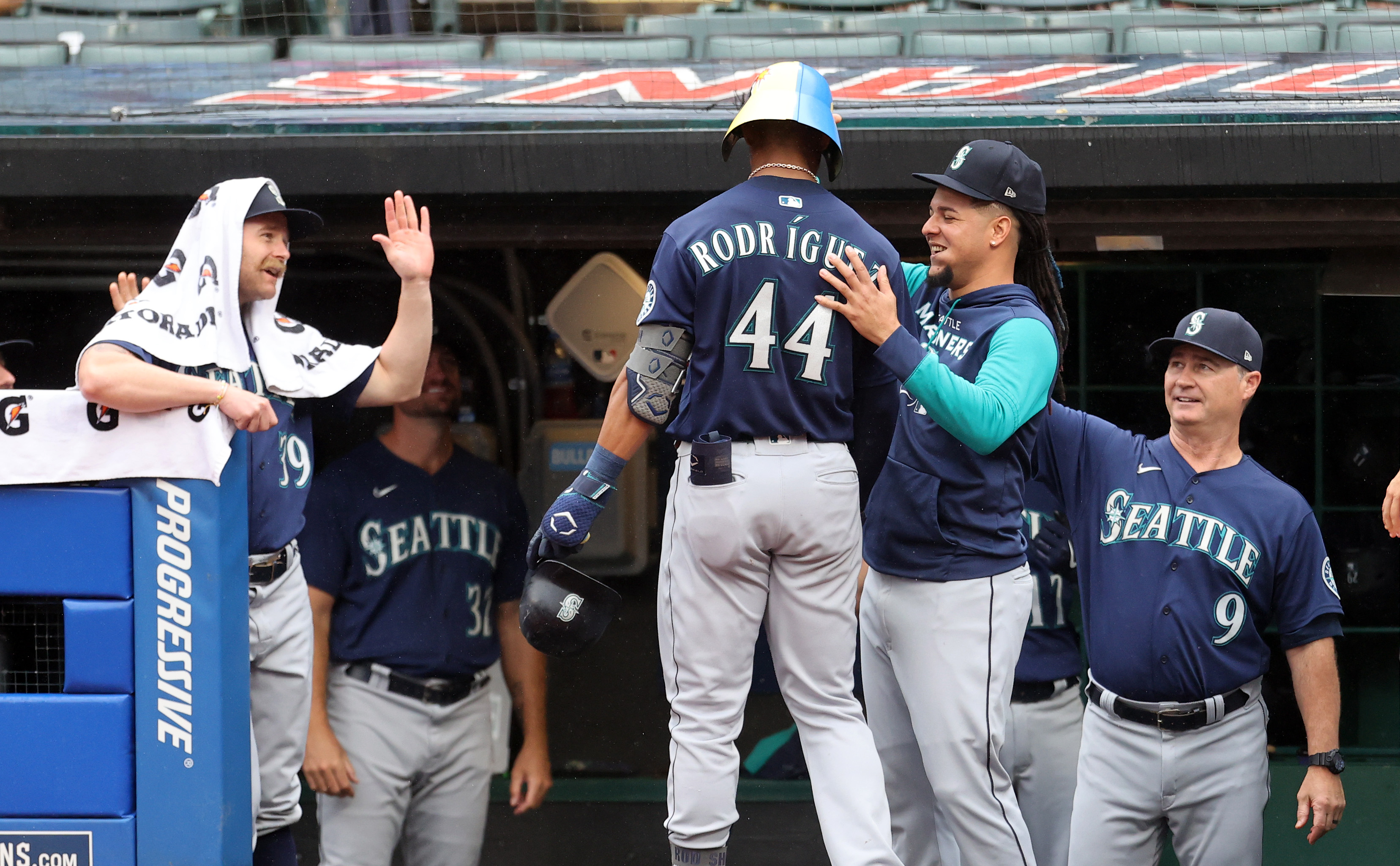 Seattle Mariners vs. Toronto Blue Jays Game 2 FREE LIVE STREAM (10/8/22):  Watch AL Wild Card, MLB playoffs online