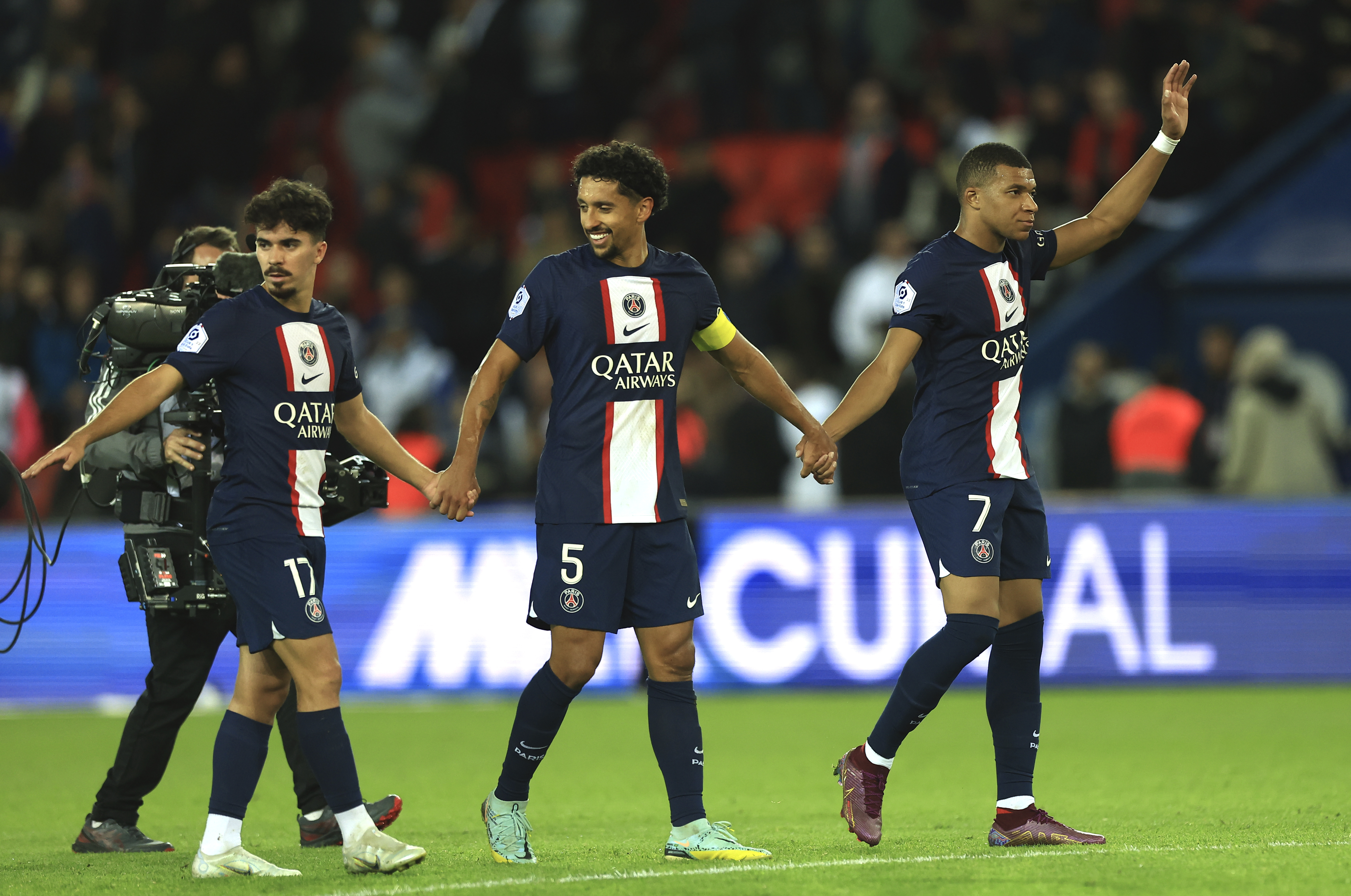 Paris Saint-Germain vs. Marseille: How to watch Ligue 1 soccer for free -  