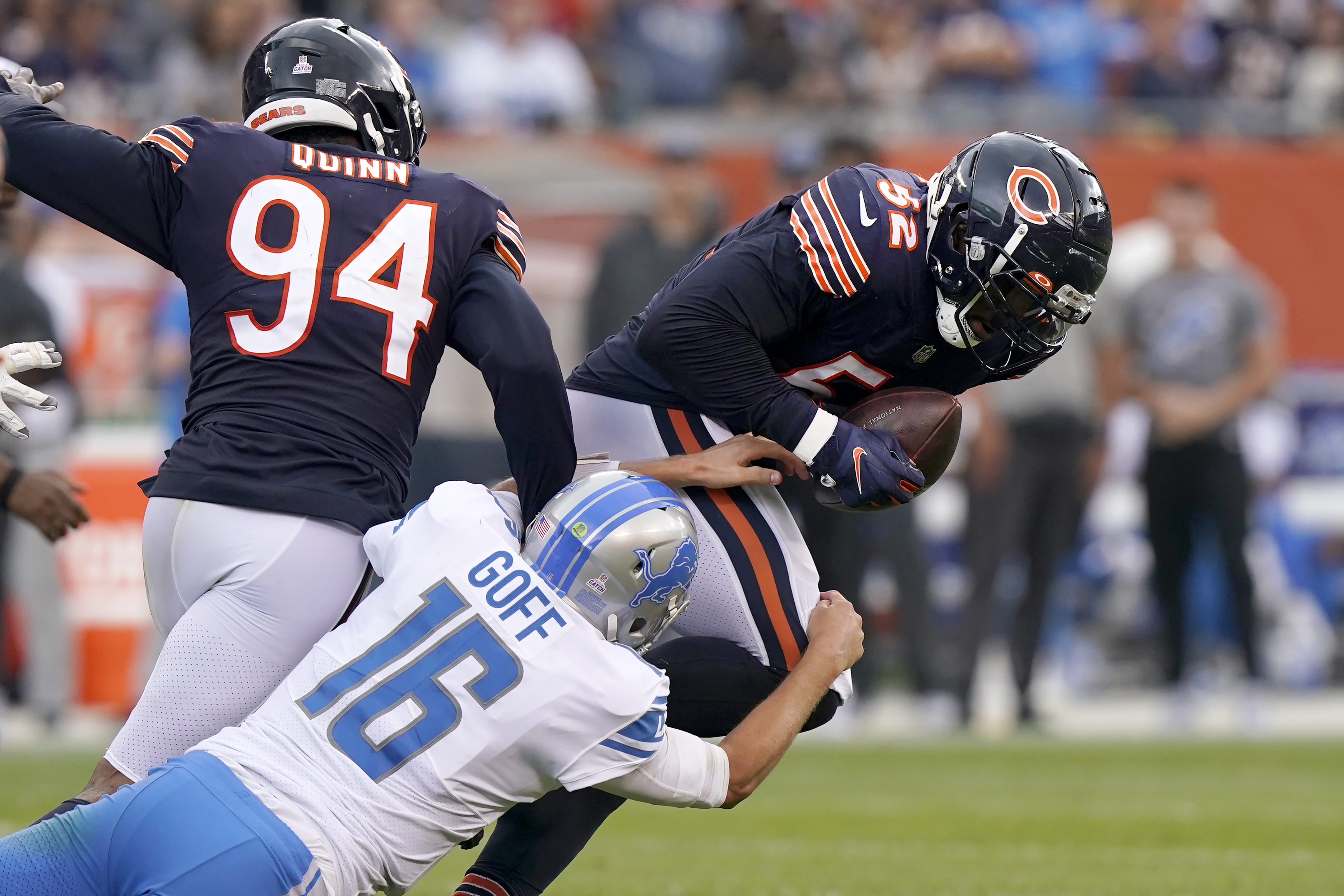 David Montgomery, Bears bounce back to beat winless Lions