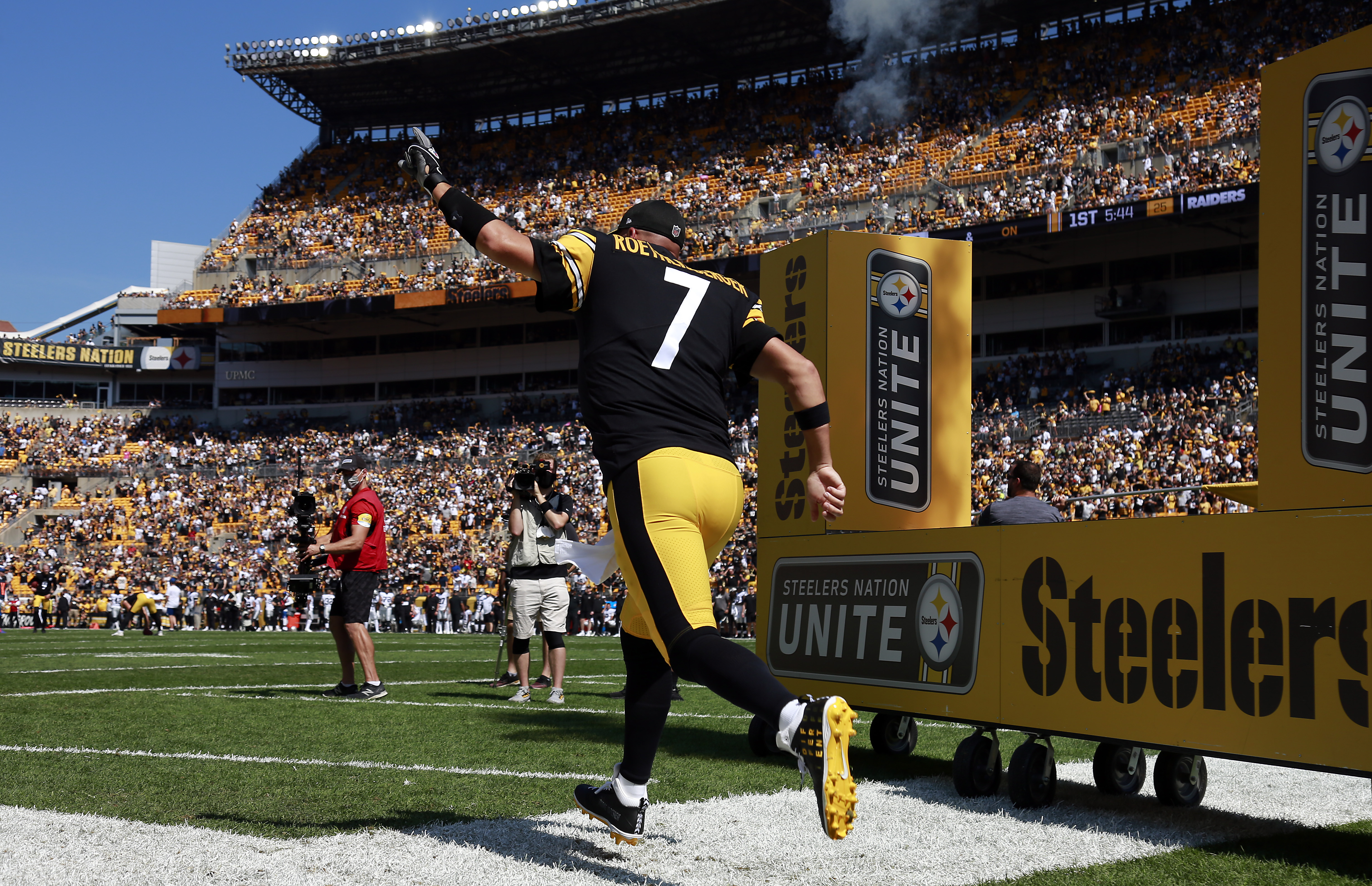 Sunday Steelers game not to air on CBS 21