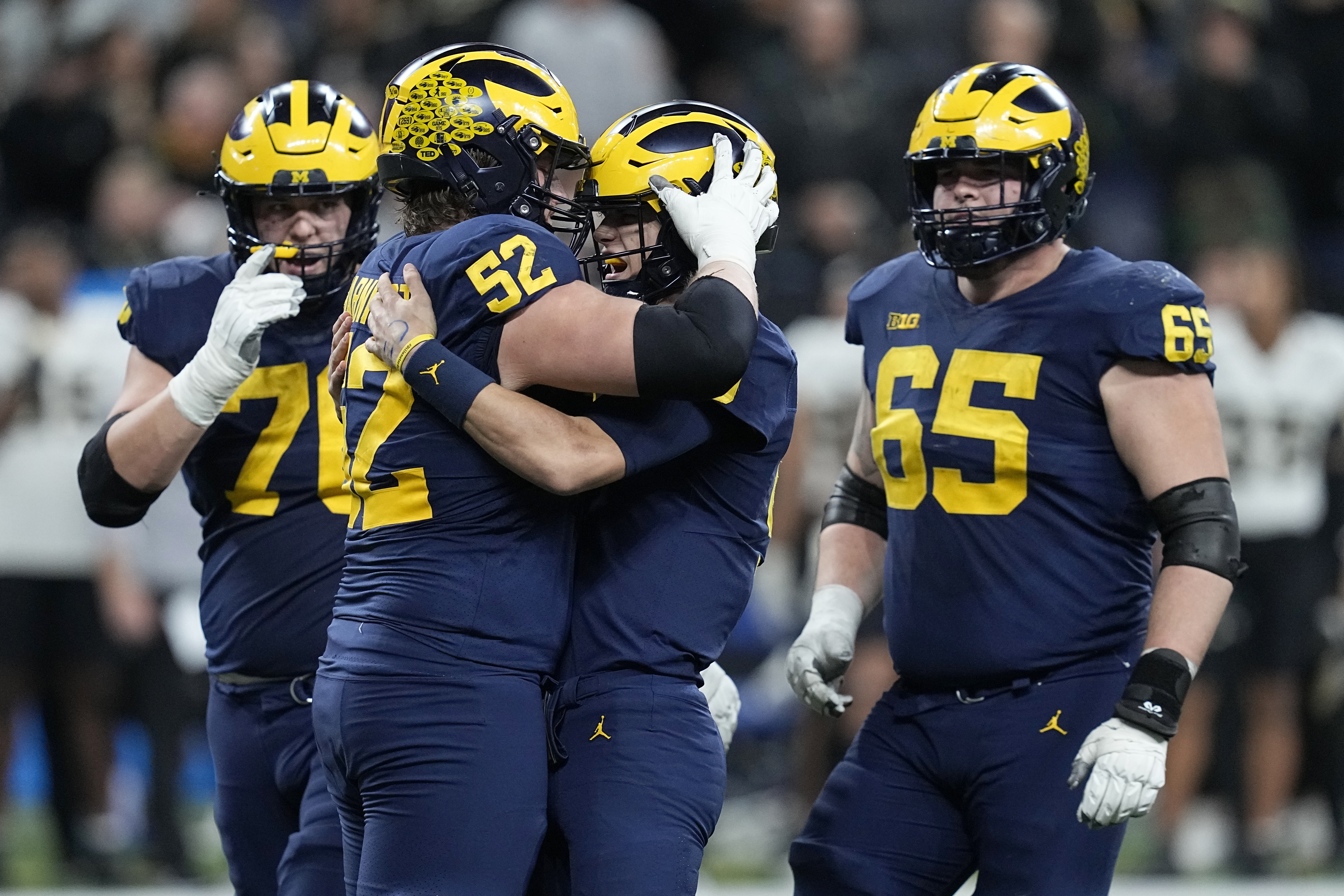 No. 2 Michigan and No. 3 TCU to Face Off in 2022 College Football