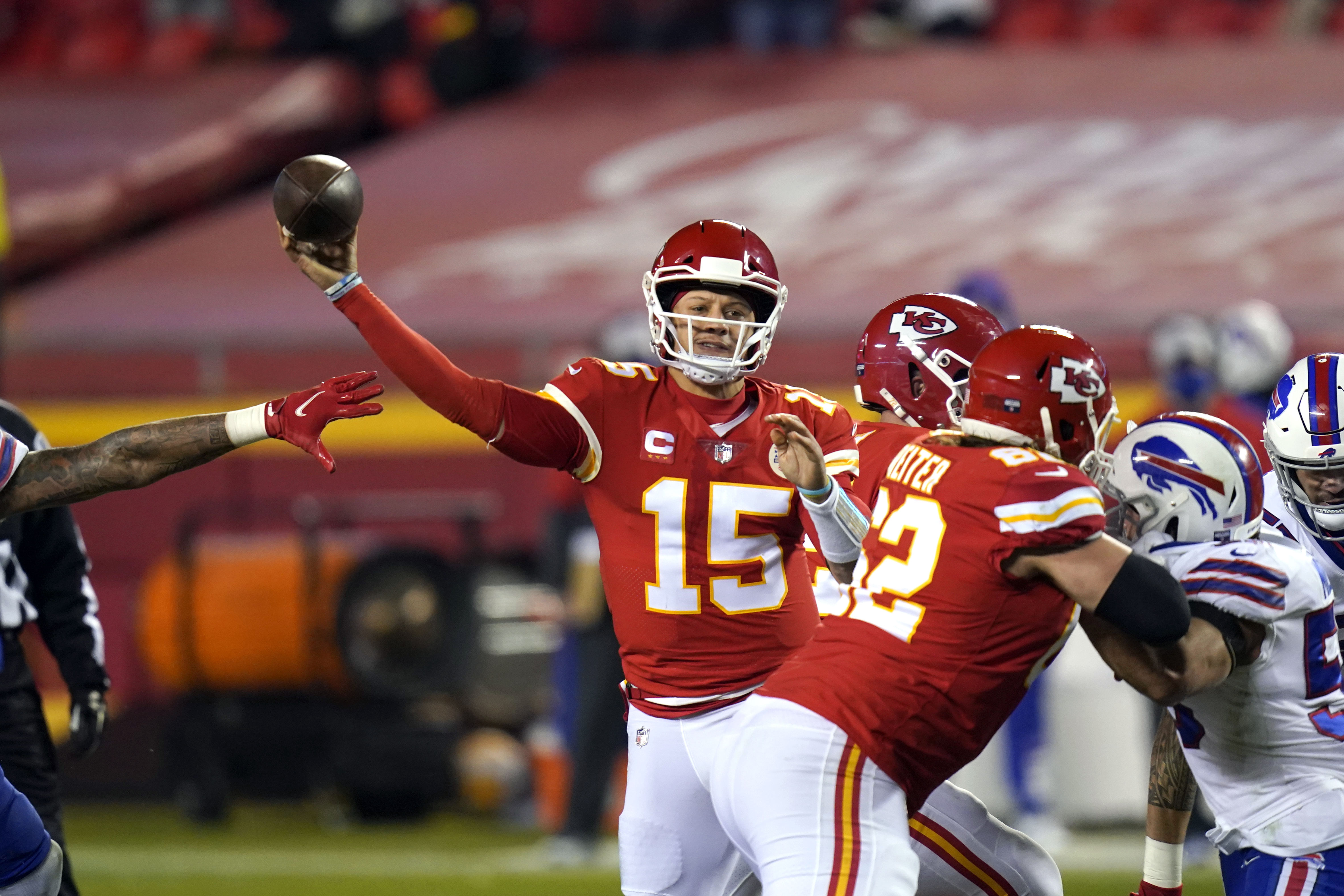 Kansas City rolls past the Buffalo Bills, advances to Super Bowl