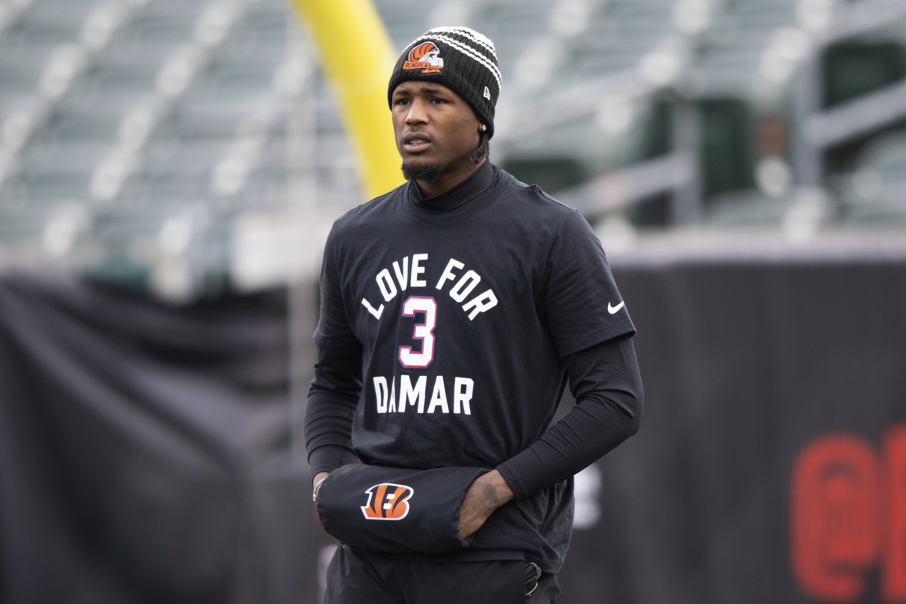 Best reactions after Bengals WR Tee Higgins changes his jersey number