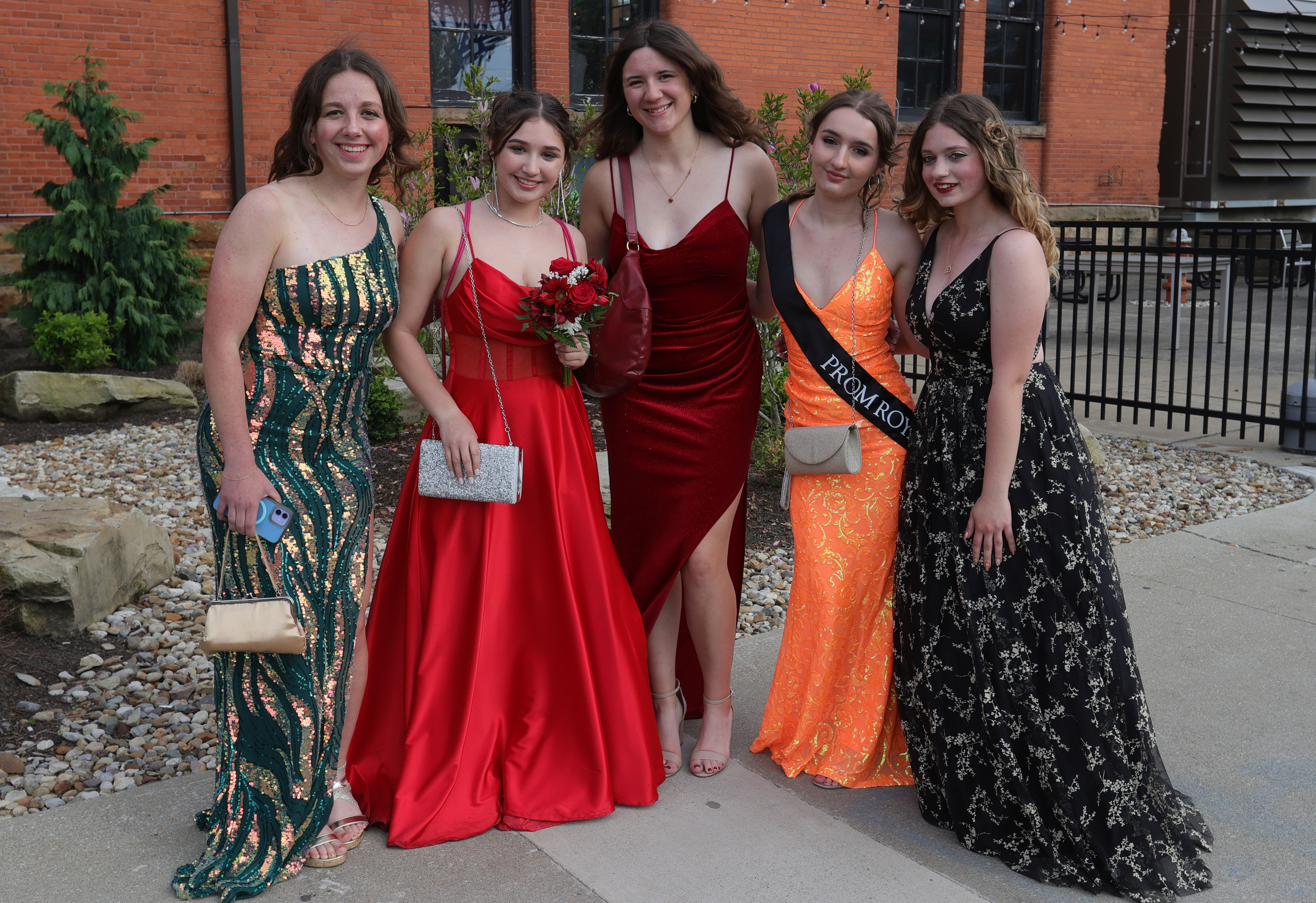 High School Prom Pictures 2024