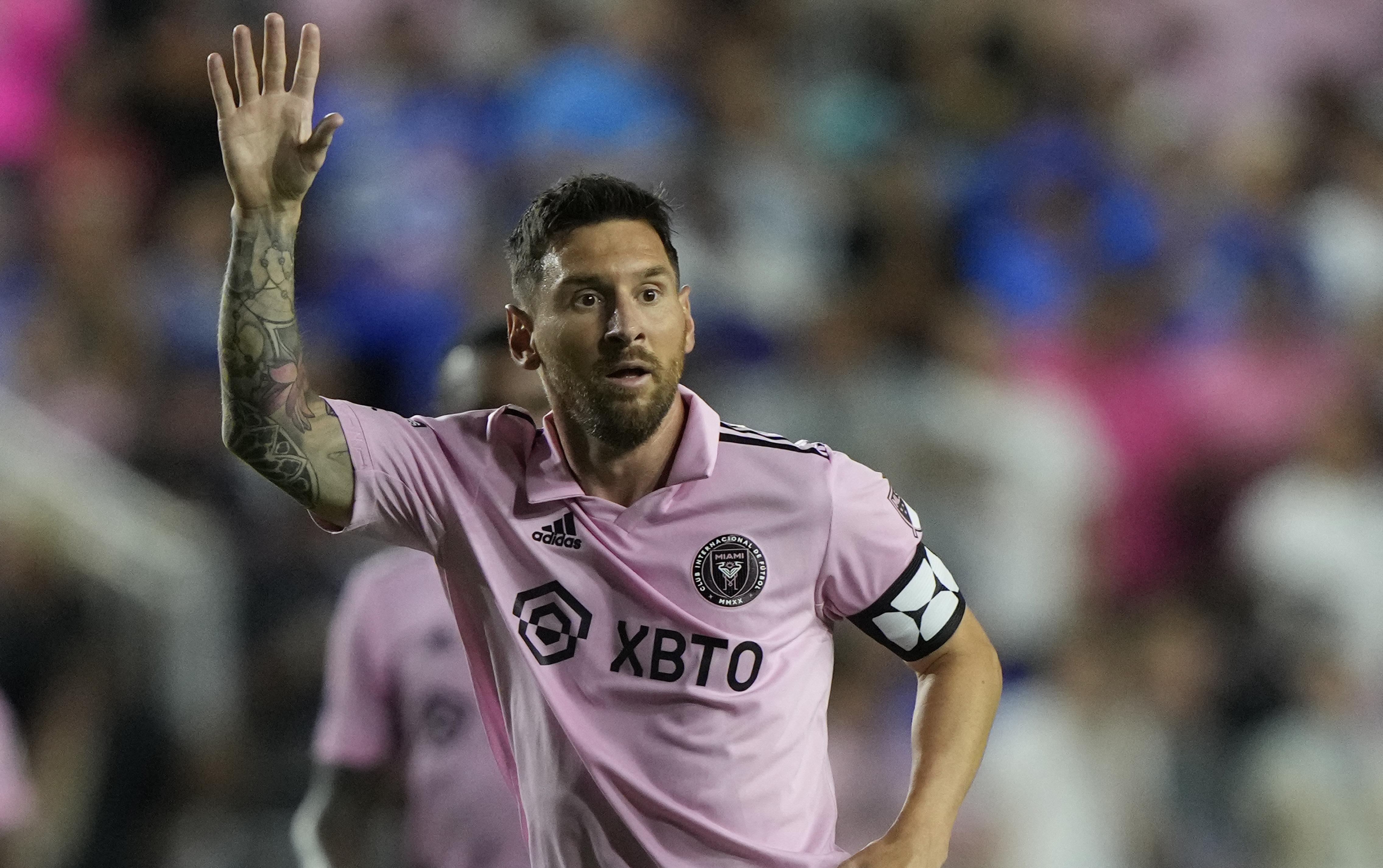 Lionel Messi Inter Miami jersey: How to buy soccer gear, new pink and black  kit amid 2023 MLS season 