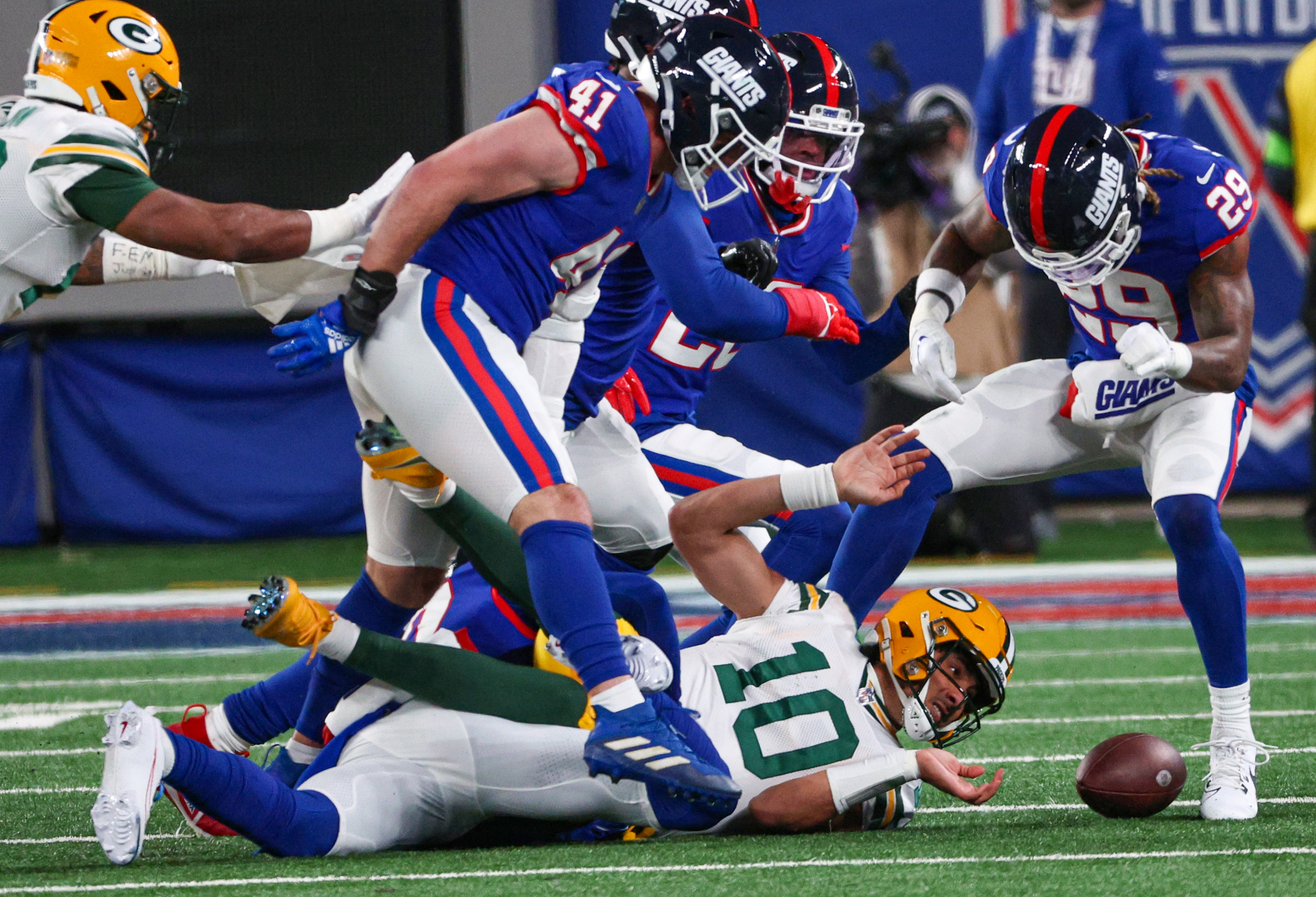 NFL Week 14 New York Giants epic comeback stuns Green Bay Packers, 24