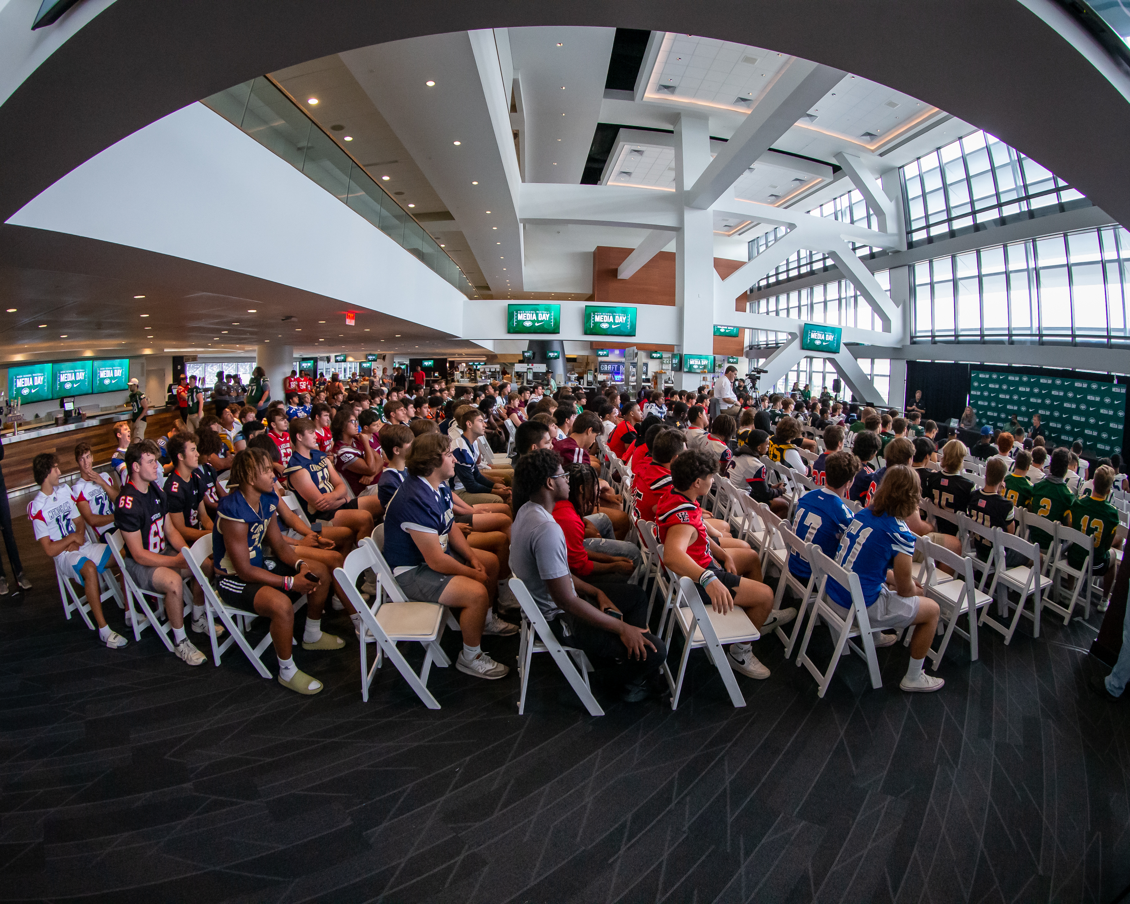 Watch Moments from High School Media Day Hosted by the Jets, Nike and Super  Football Conference