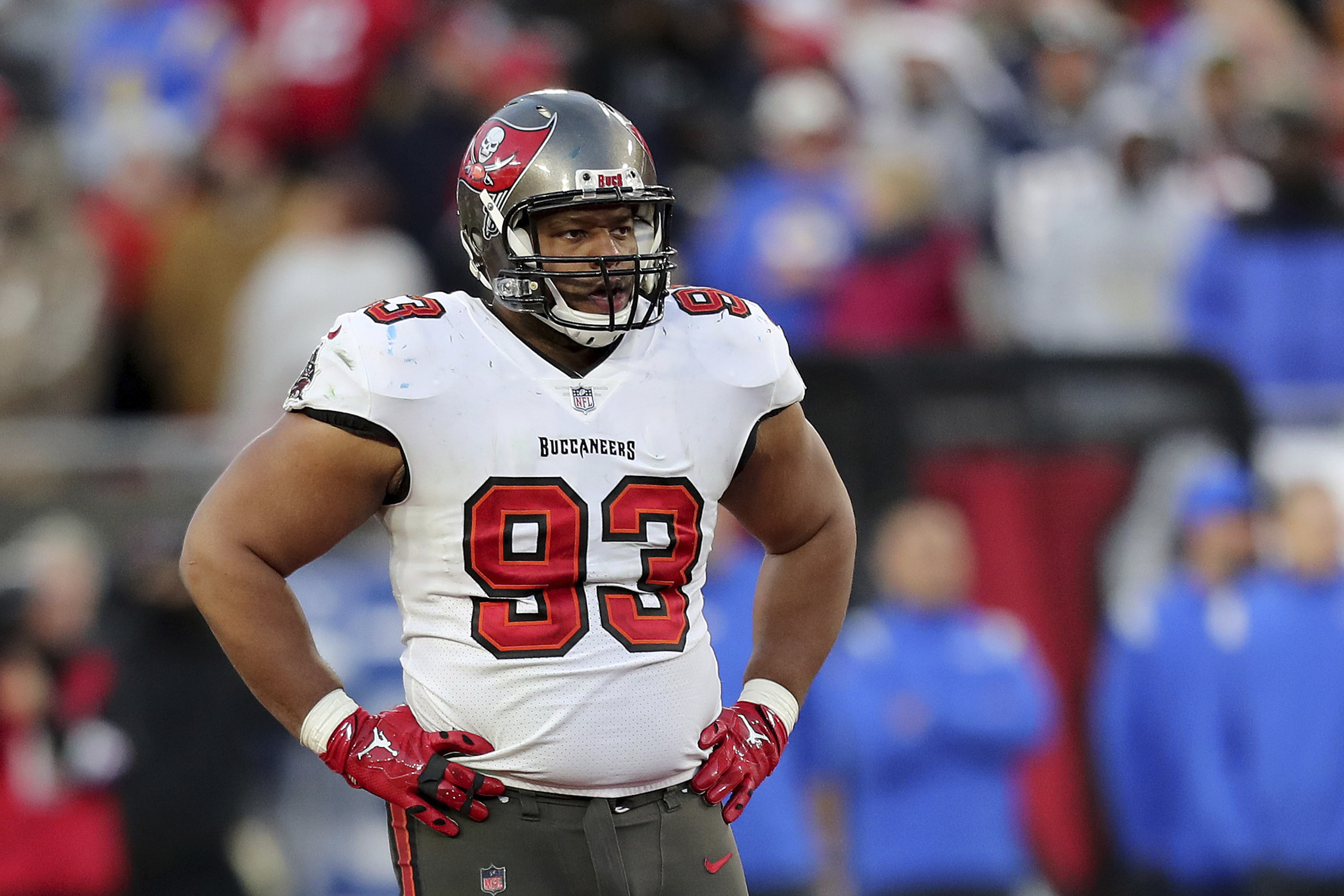 Ndamukong Suh of the Philadelphia Eagles lines up against the