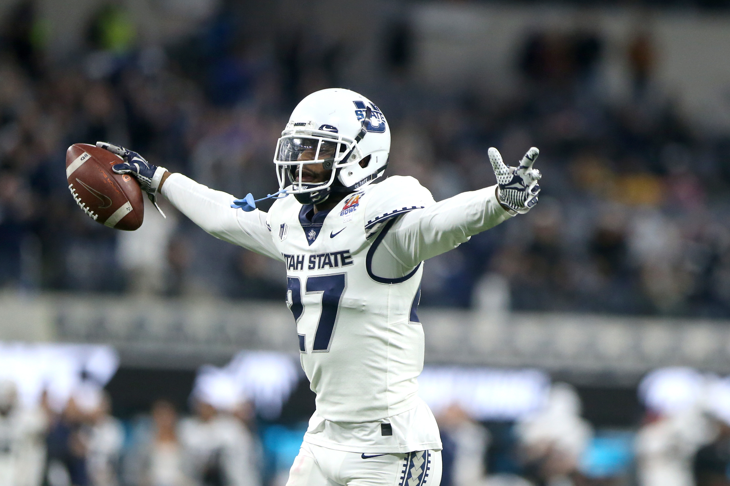 Utah State Faces Oregon State in Jimmy Kimmel LA Bowl - Utah State  University Athletics