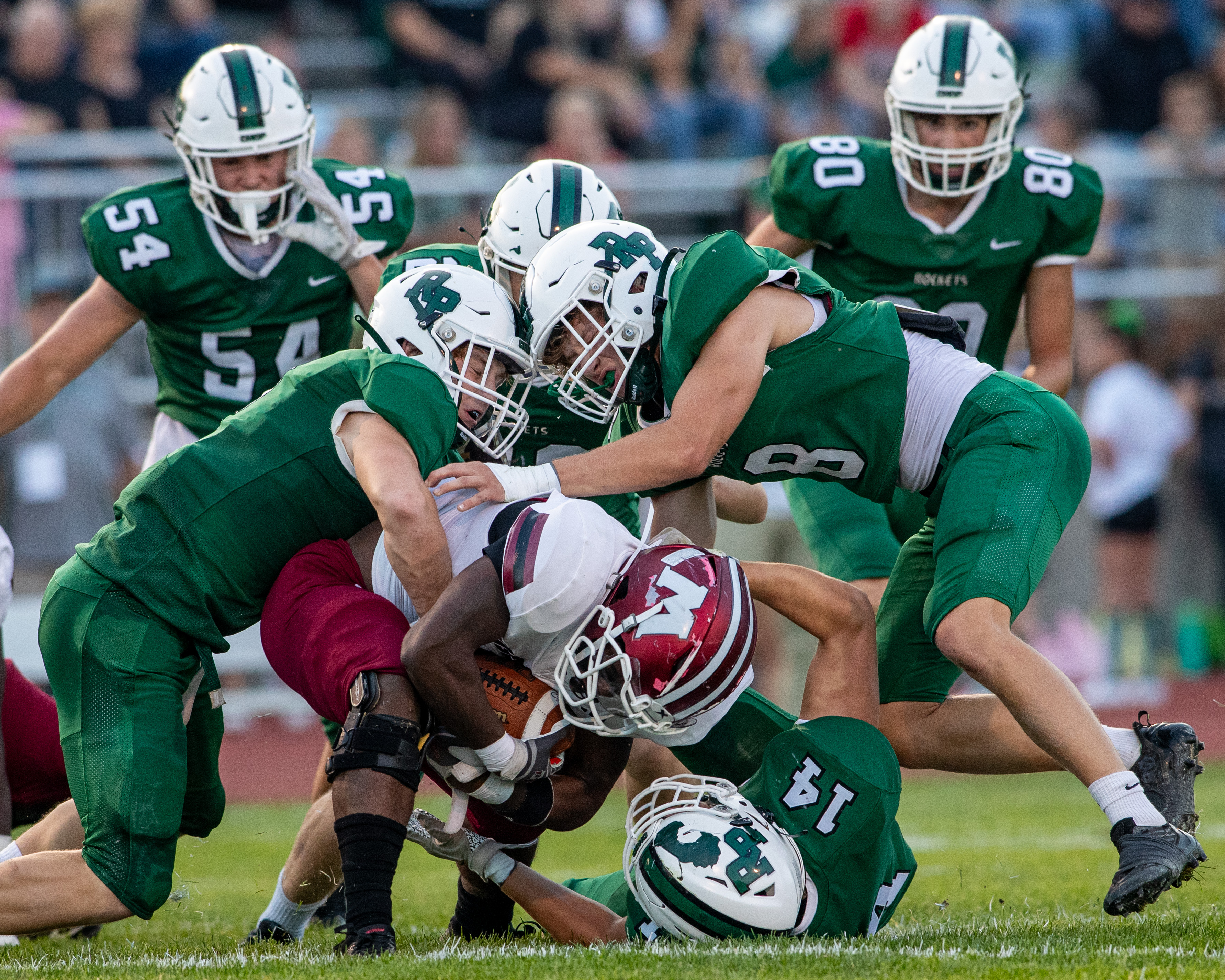 Playoff pushes headline Muskegon-area football predictions for Week 6 