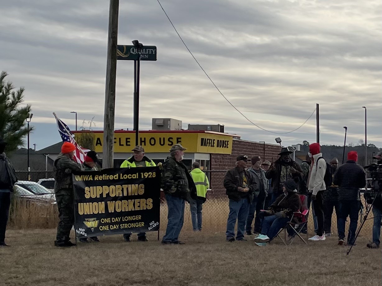 Amazon union rally in Bessemer Feb. 26, 2022 - al.com