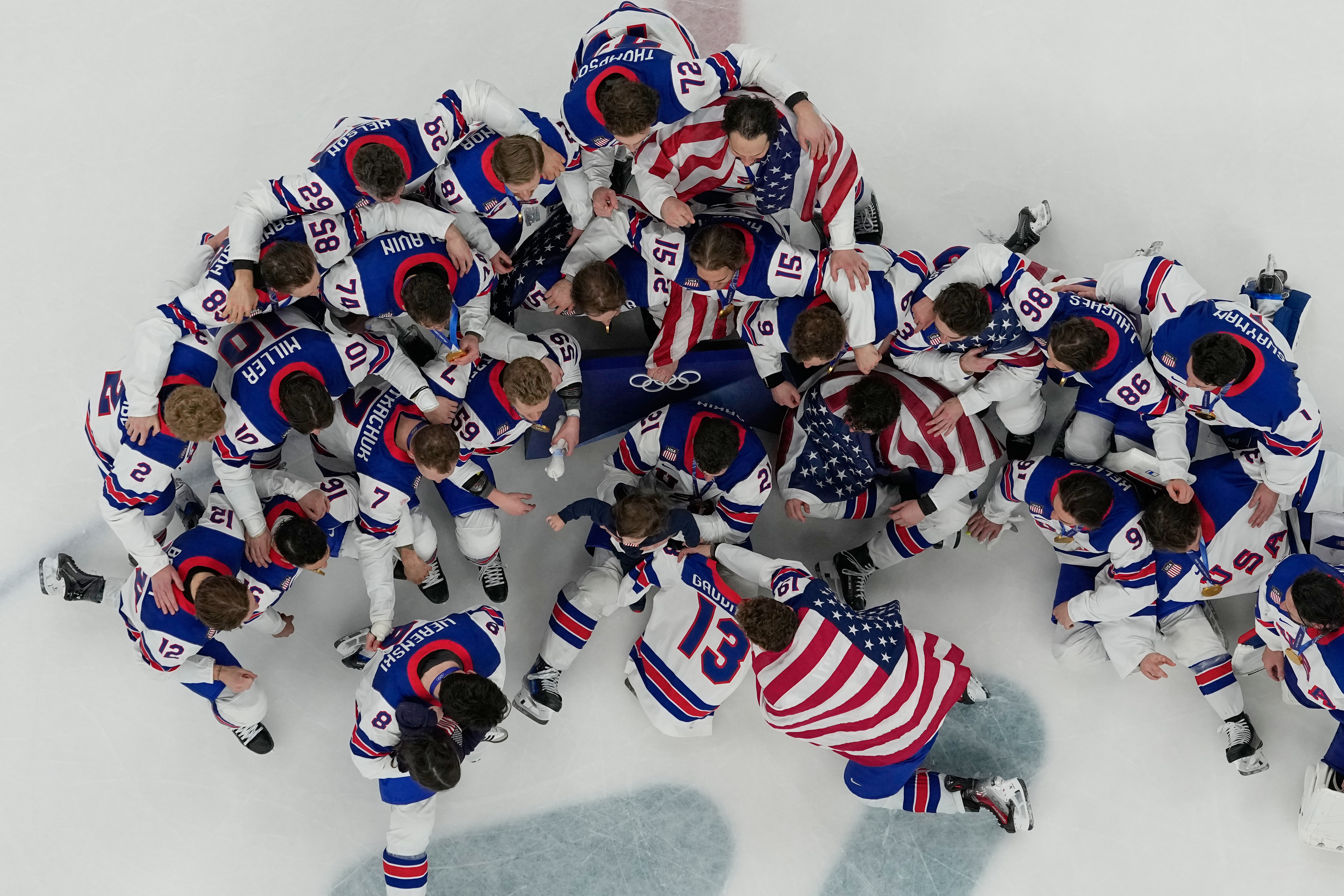 Team USA honors Johnny Gaudreau with touching tribute after gold 