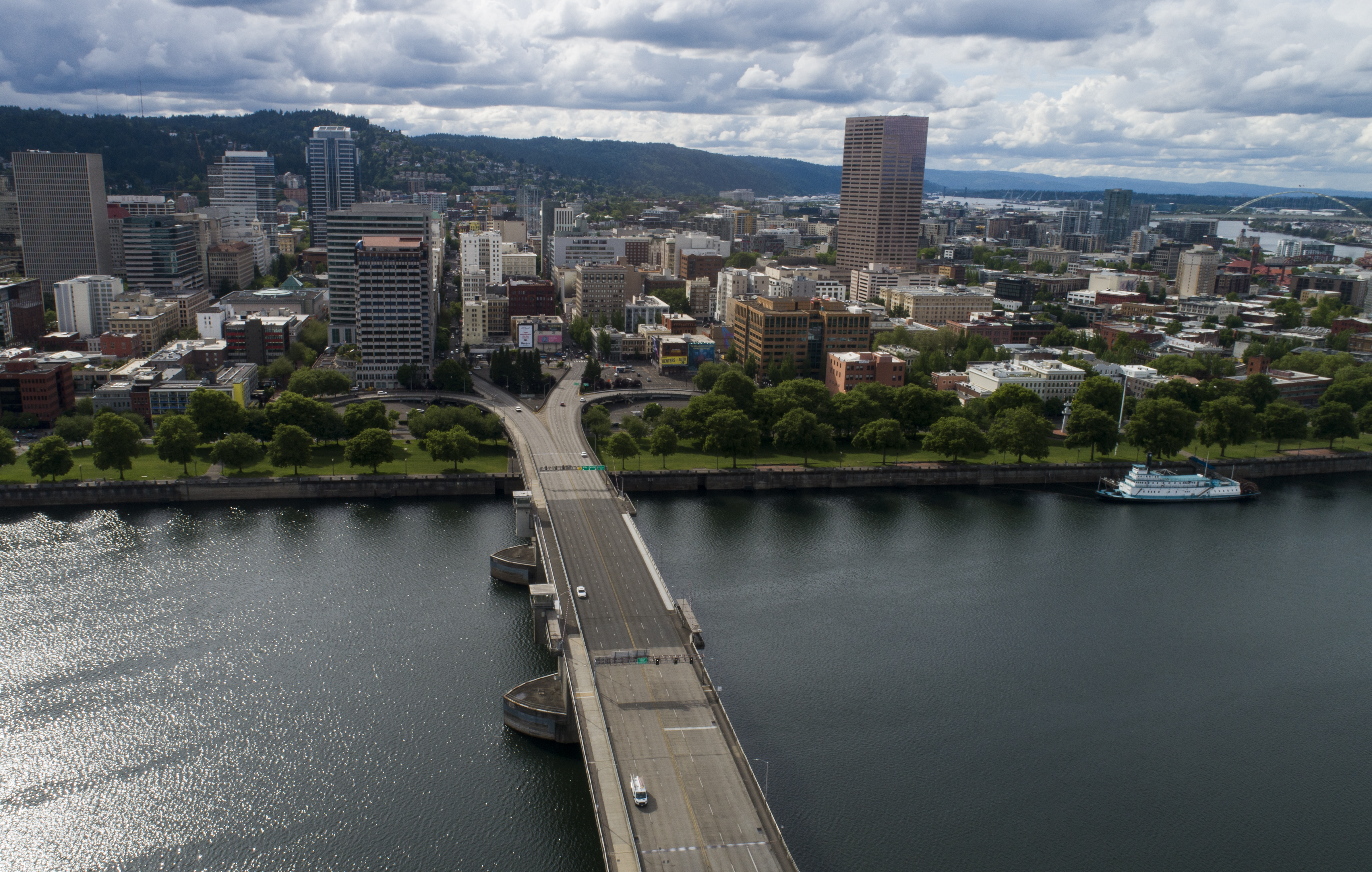 Poverty Rates Dipped In Pacific Coast States In 18 19 Oregonlive Com