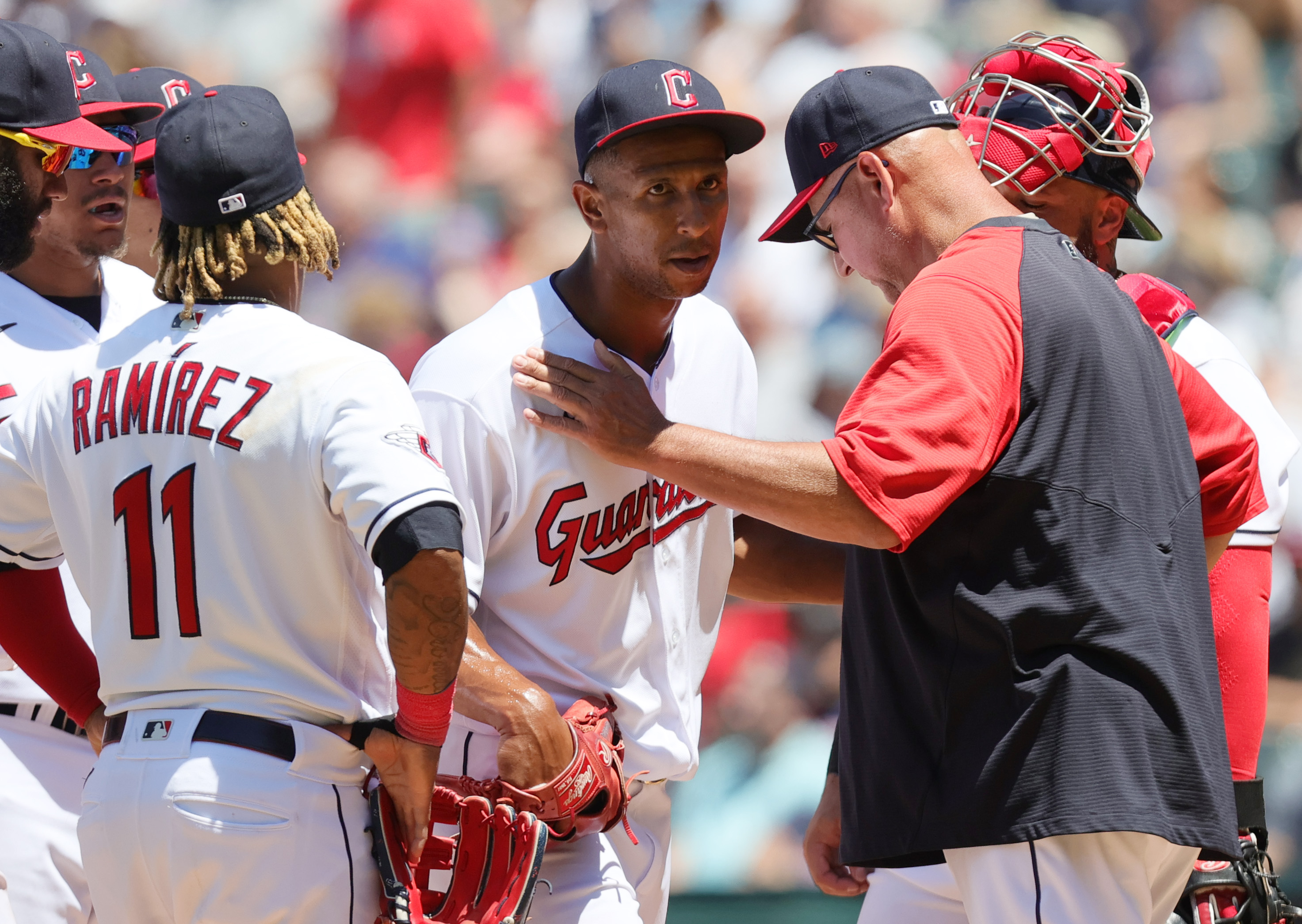 Umpire Ron Kulpa leaves Guardians vs. Angels game after taking foul tip to  face mask 