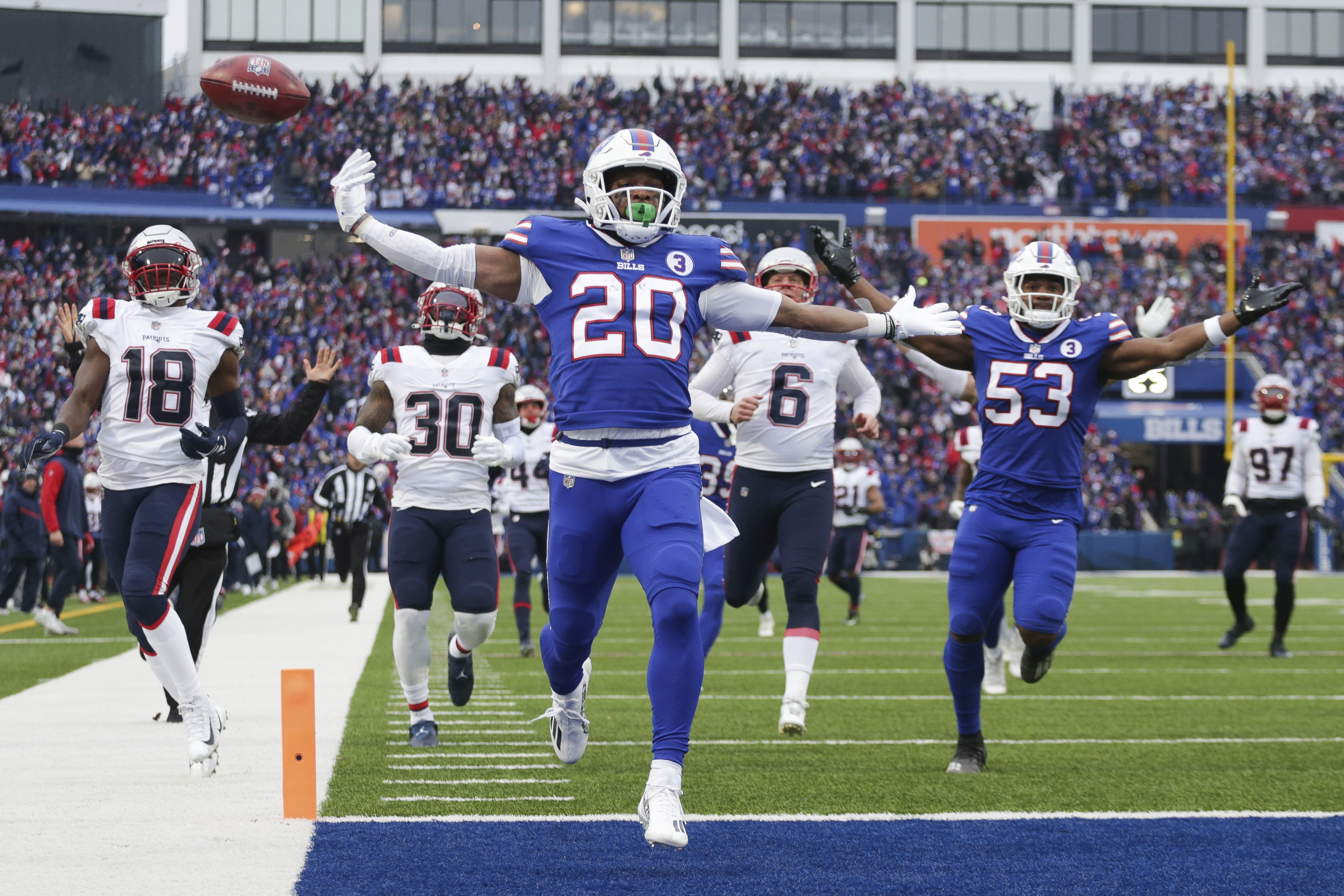 Patriots vs Bills live score & H2H