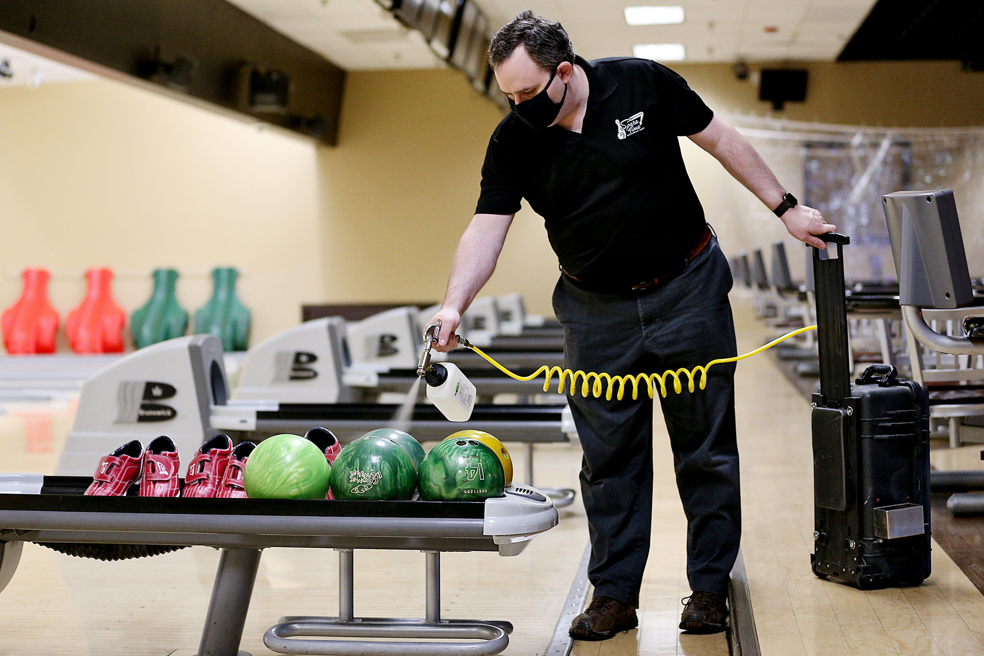 Bowling alleys want to be able to reopen