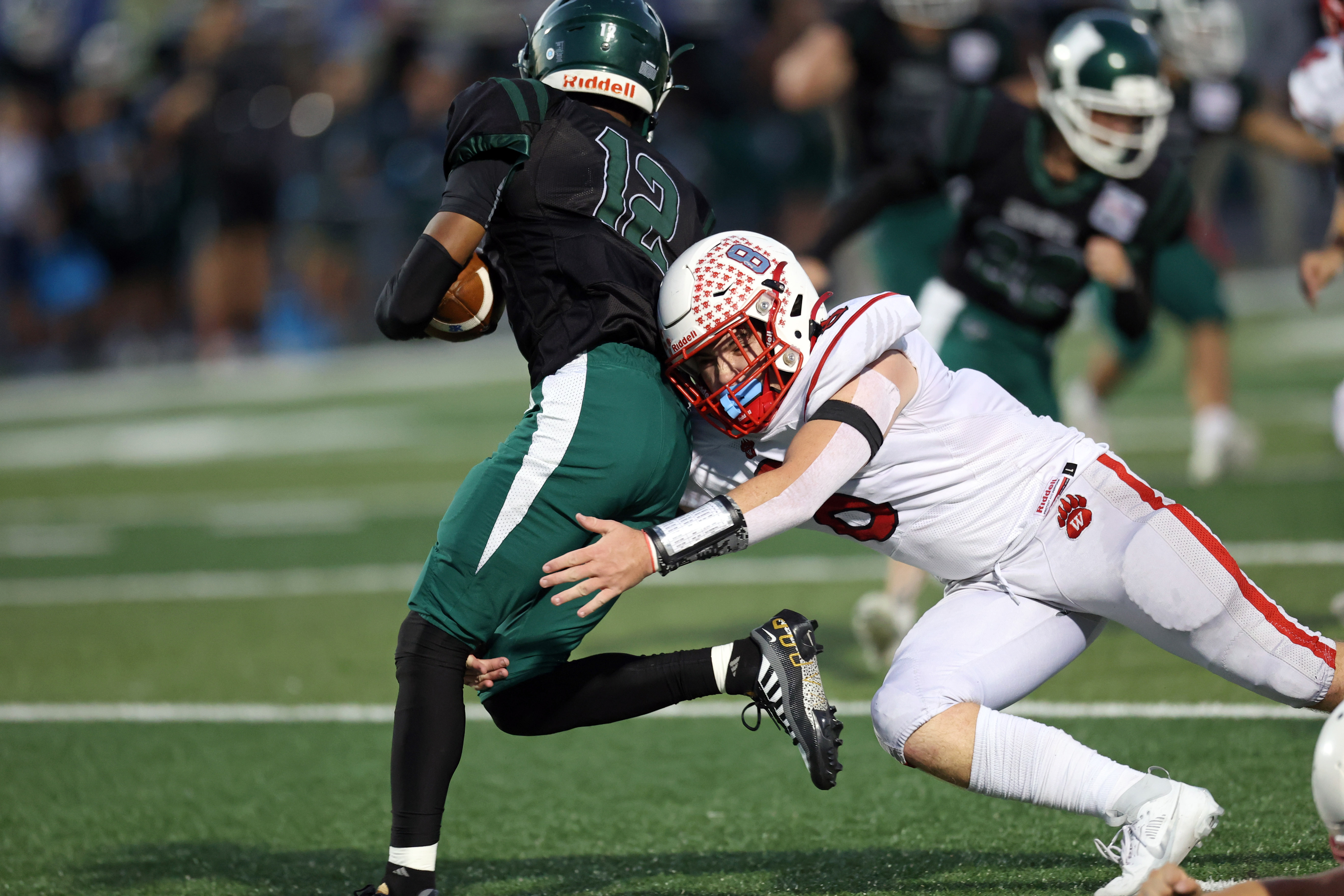 Mentor vs. Shaker Heights football: Special teams play lifts Cardinals past  Raiders, 44-29 – News-Herald