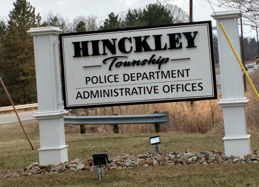 Car falls off tow truck: Hinckley Township Police Blotter Car falls off tow truck: Hinckley Township Police Blotter